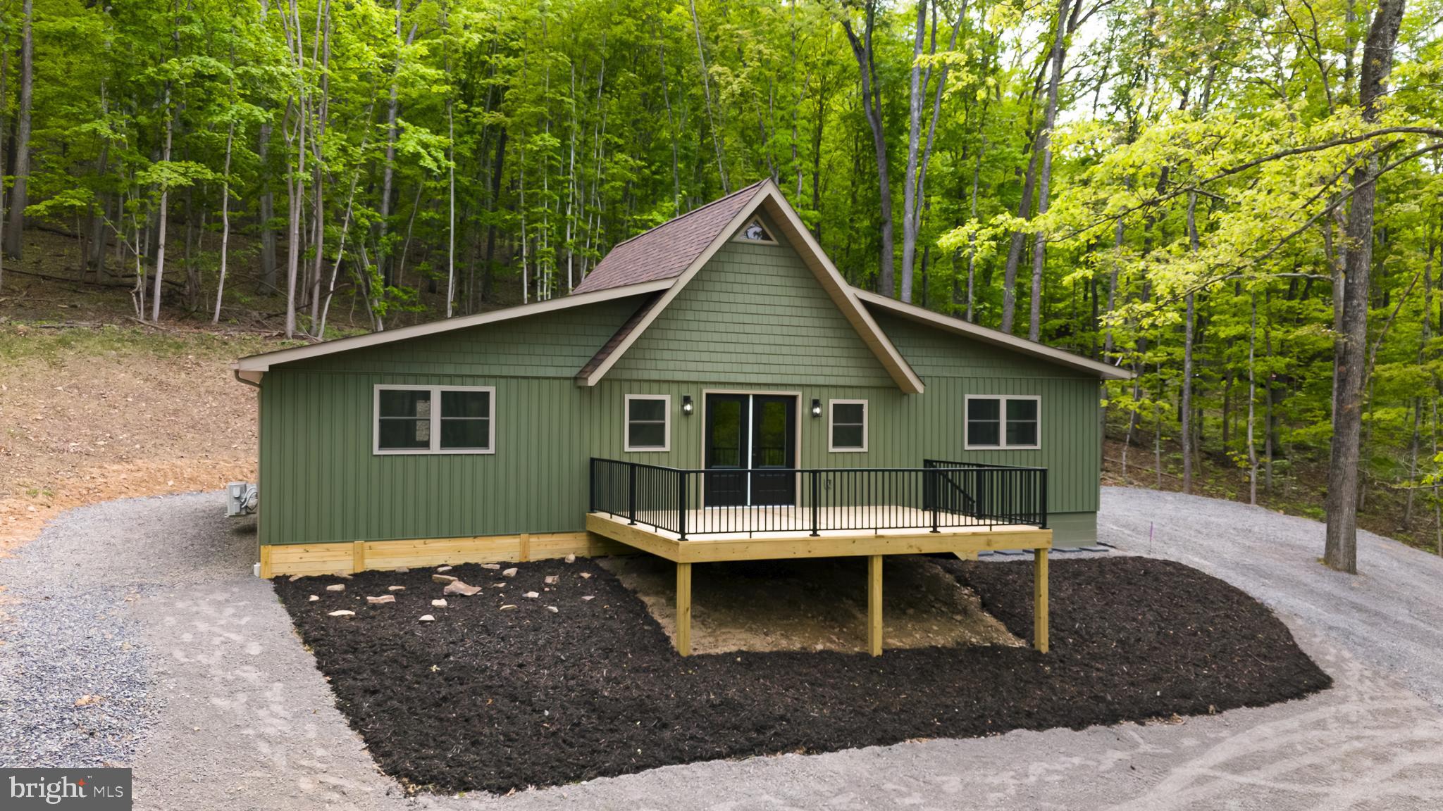 LAKE FERNDALE - Residential