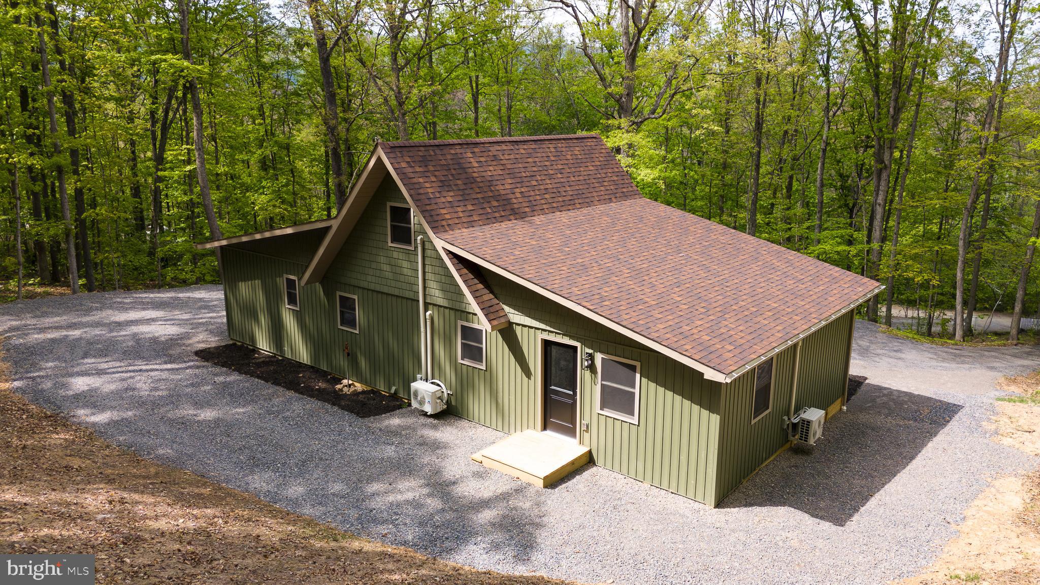 LAKE FERNDALE - Residential