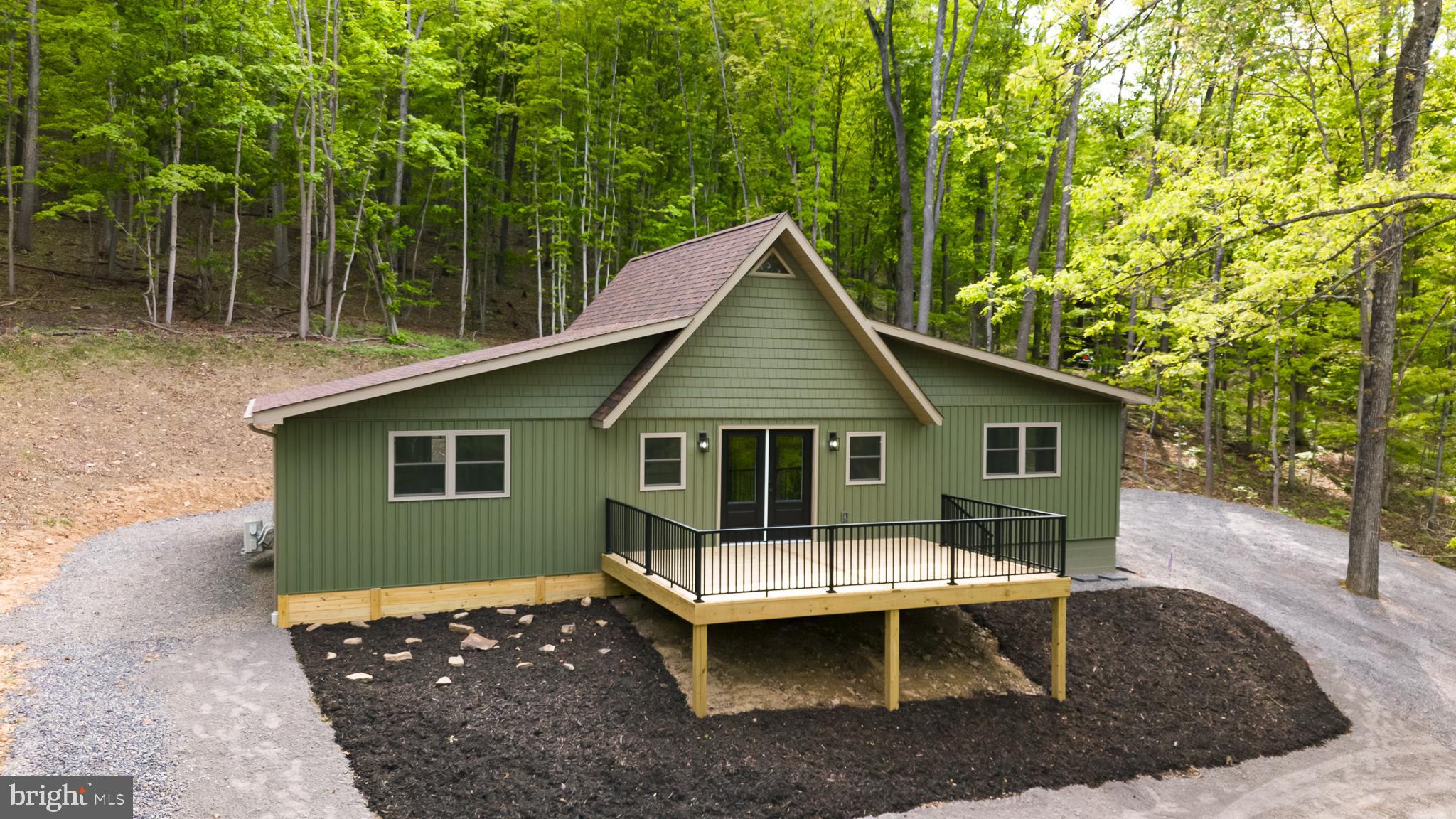 LAKE FERNDALE - Residential