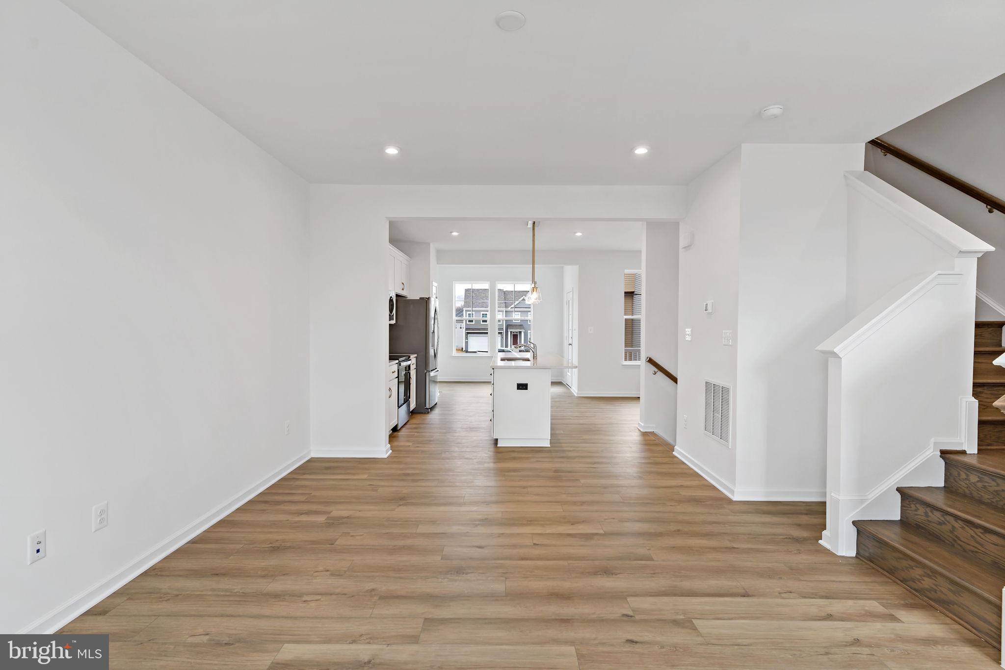 MARTINSBURG STATION - Residential