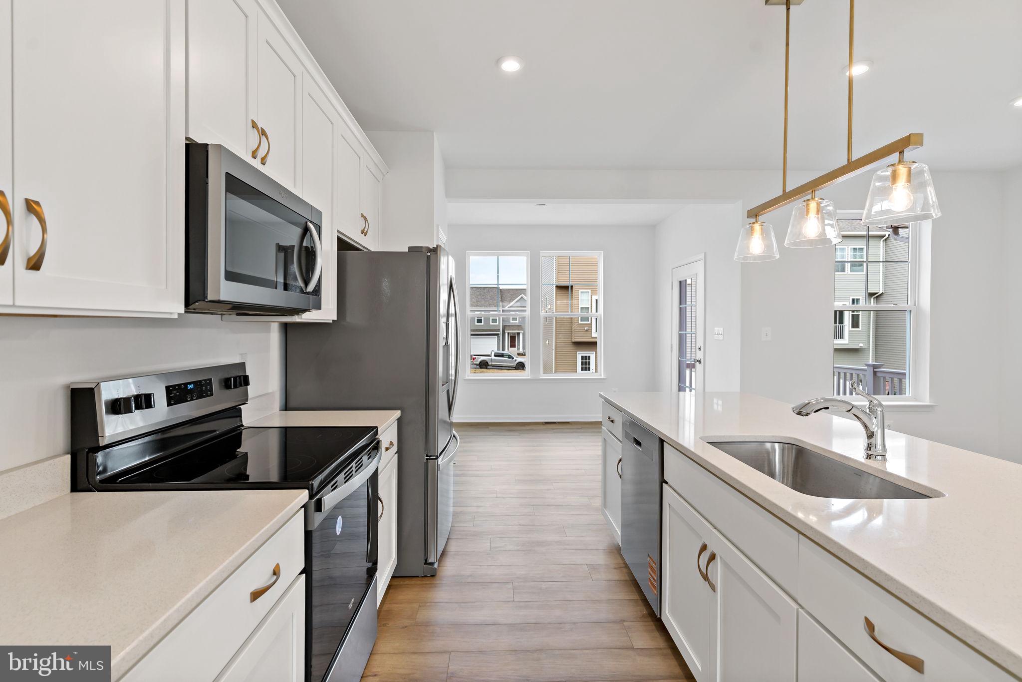 MARTINSBURG STATION - Residential