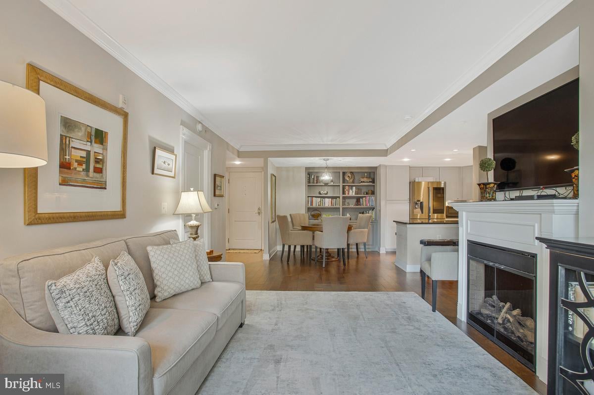 5 PARK PLACE 202
