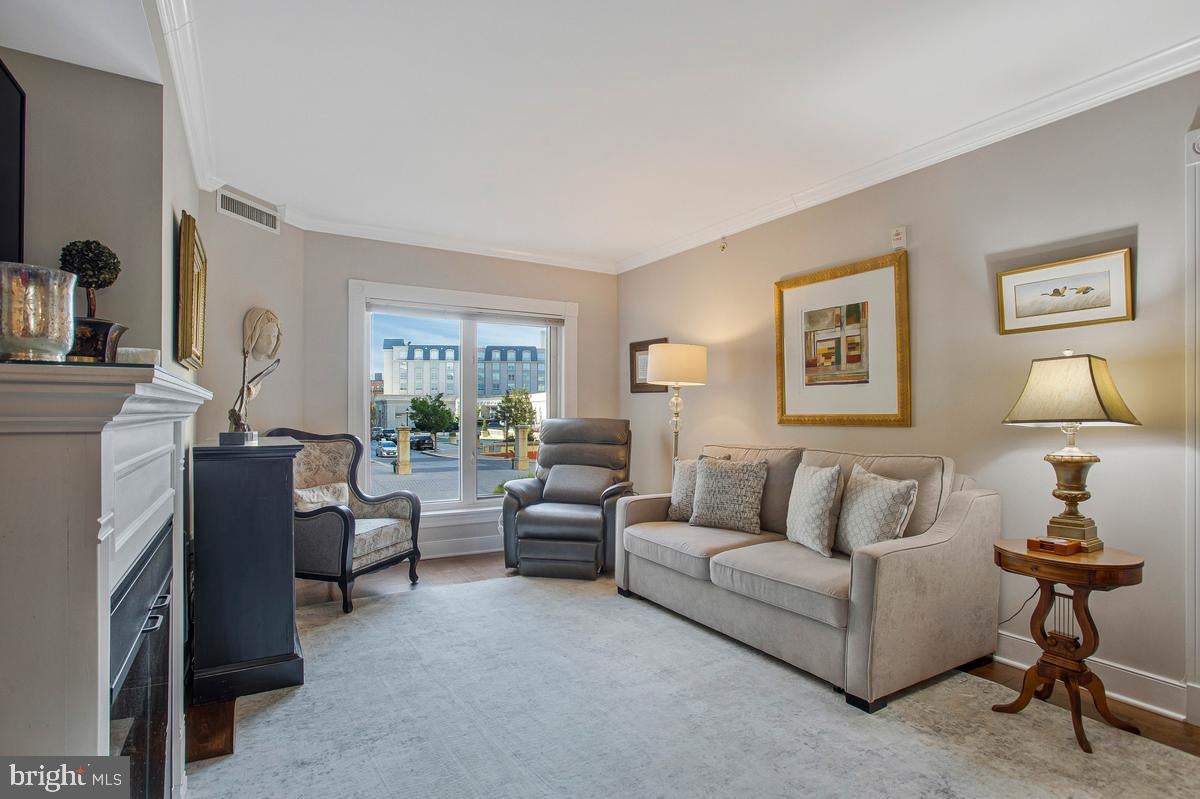 5 PARK PLACE 202