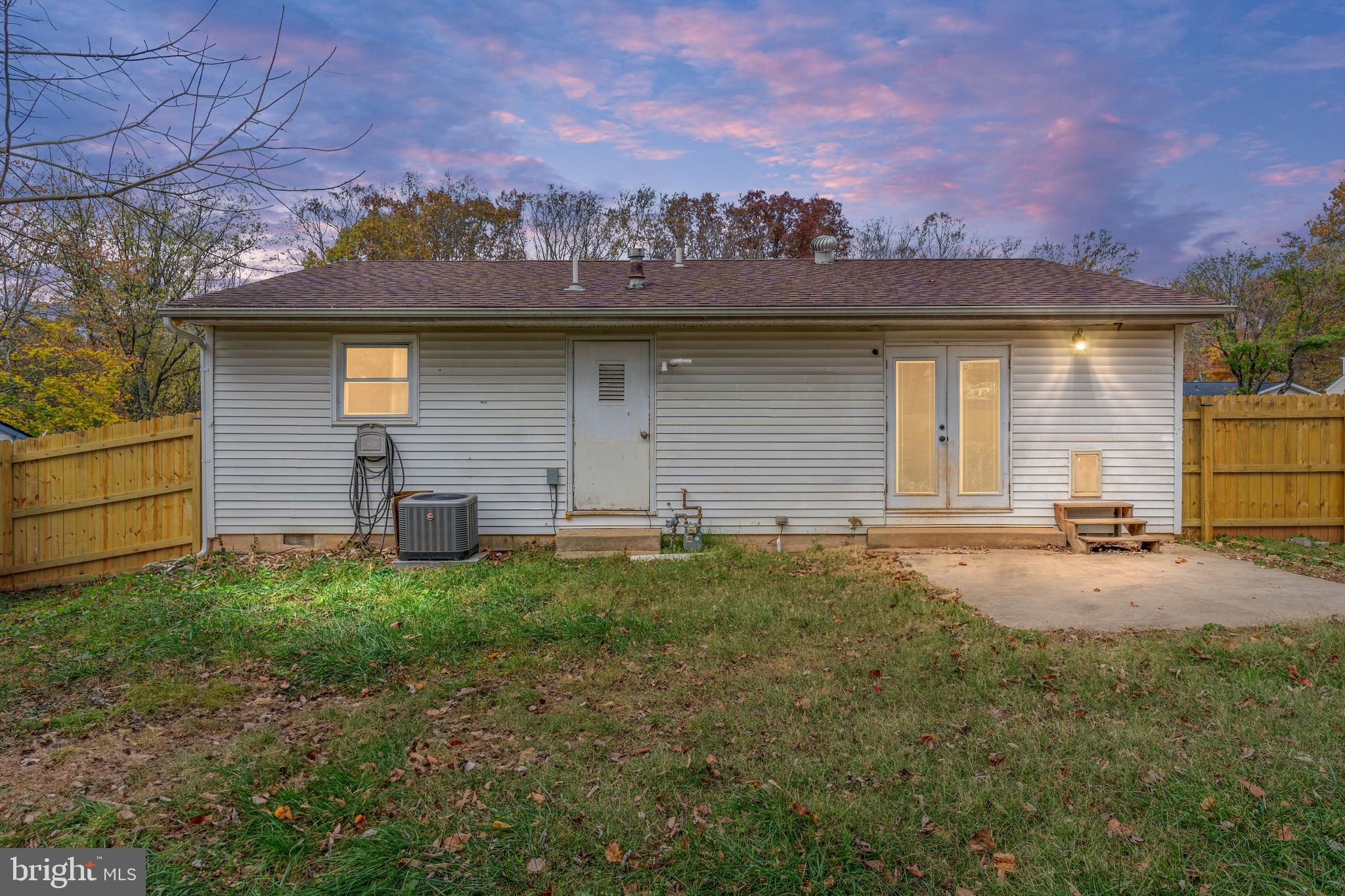 DALE CITY - Residential