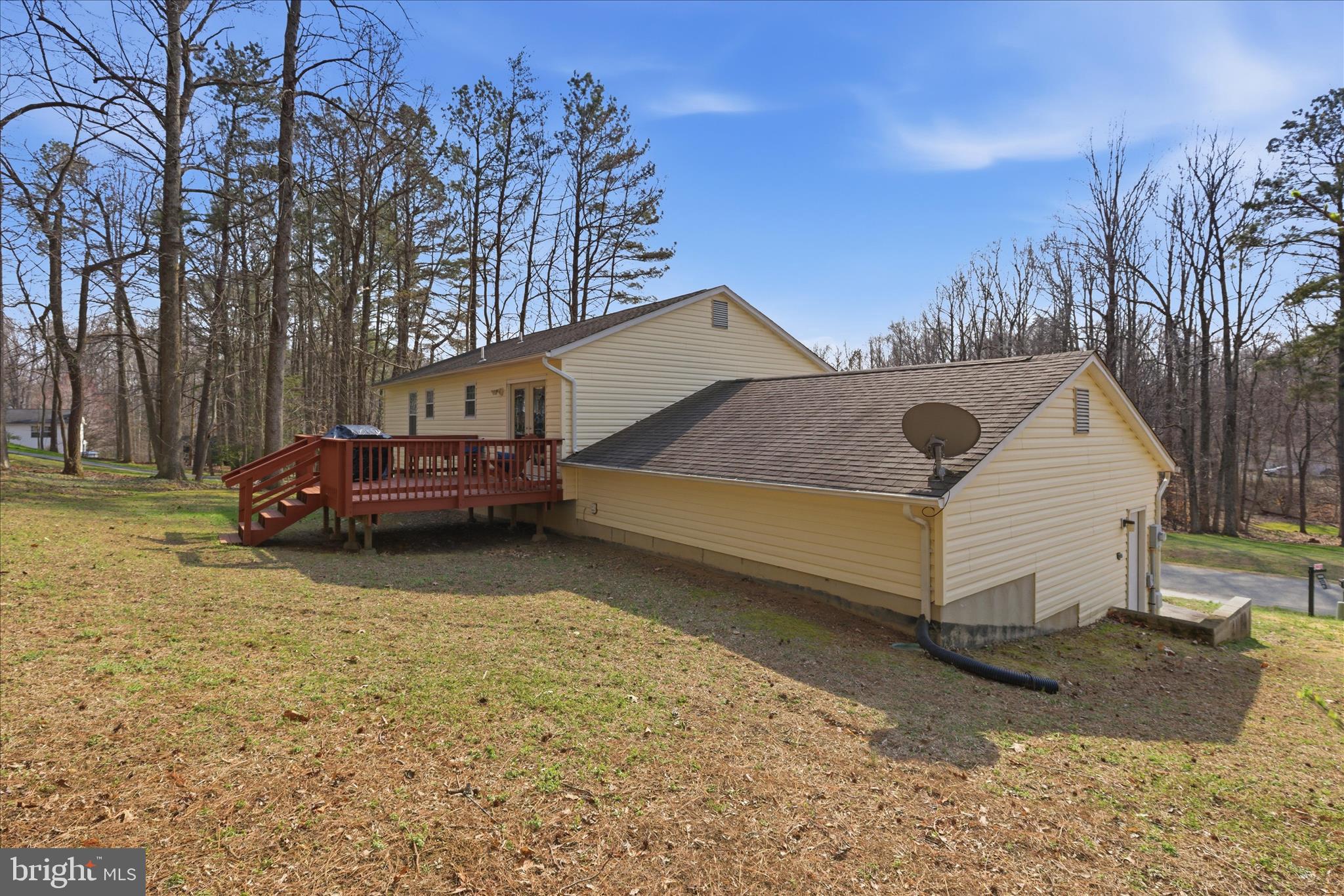 SUMMITT HILL - Residential