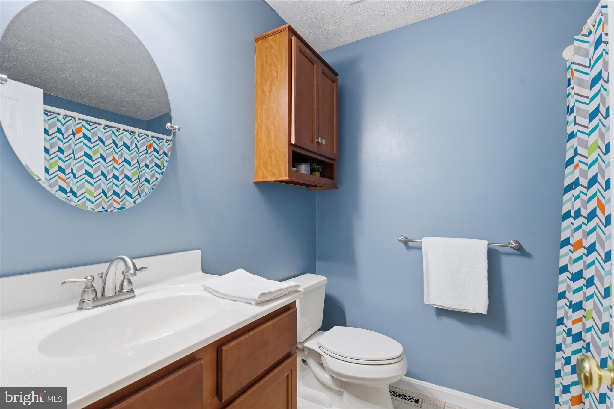 SUMMITT HILL - Residential