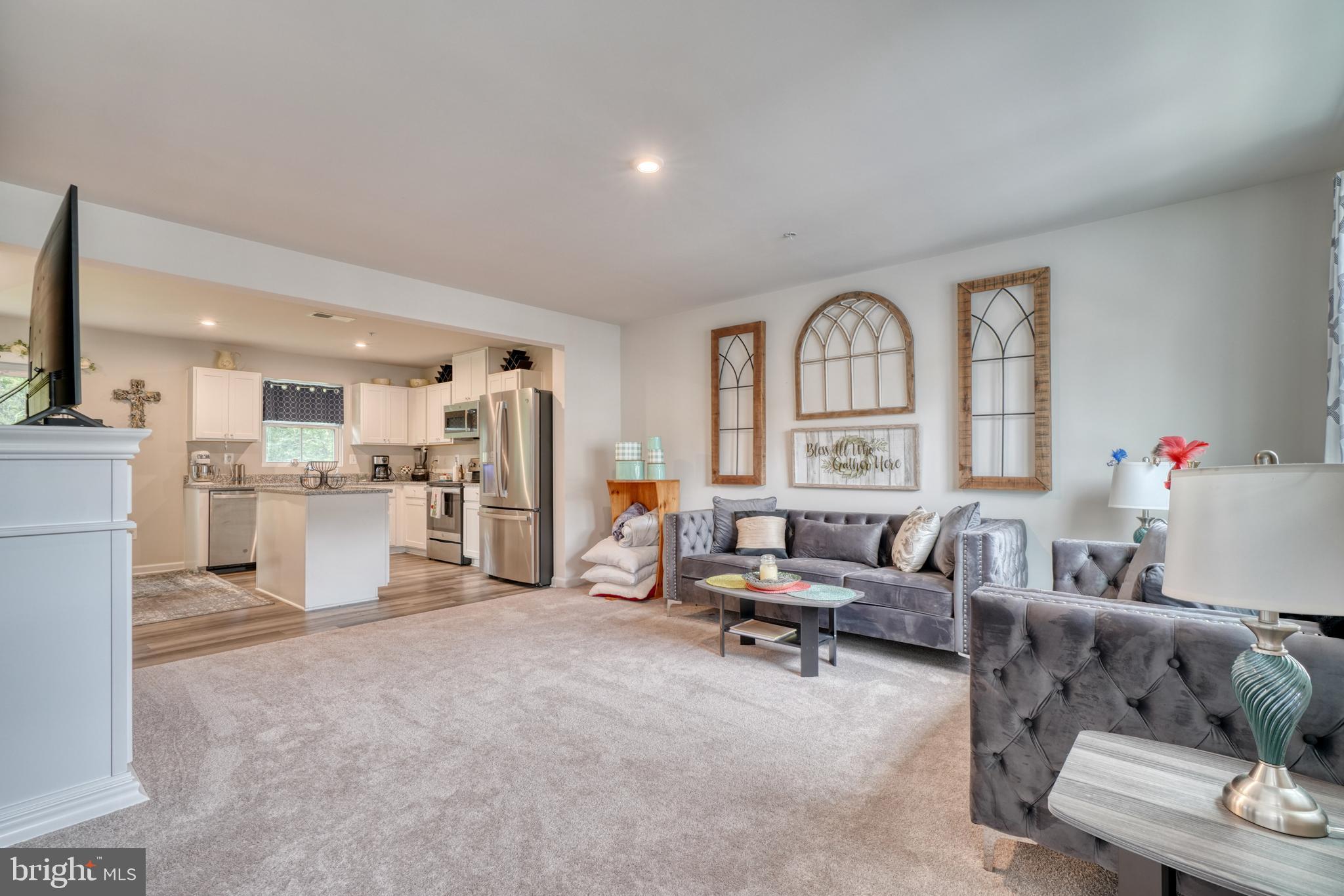 CHESAPEAKE CLUB - Residential