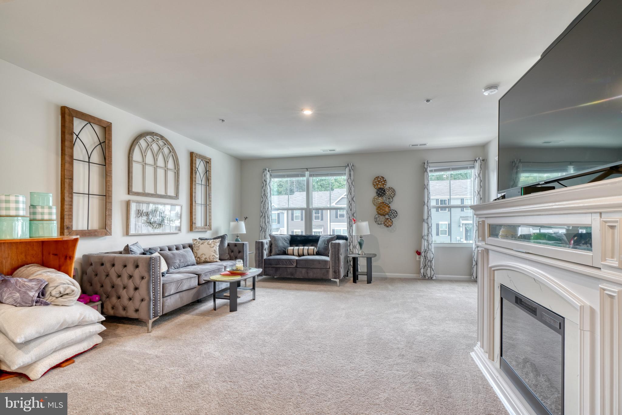 CHESAPEAKE CLUB - Residential