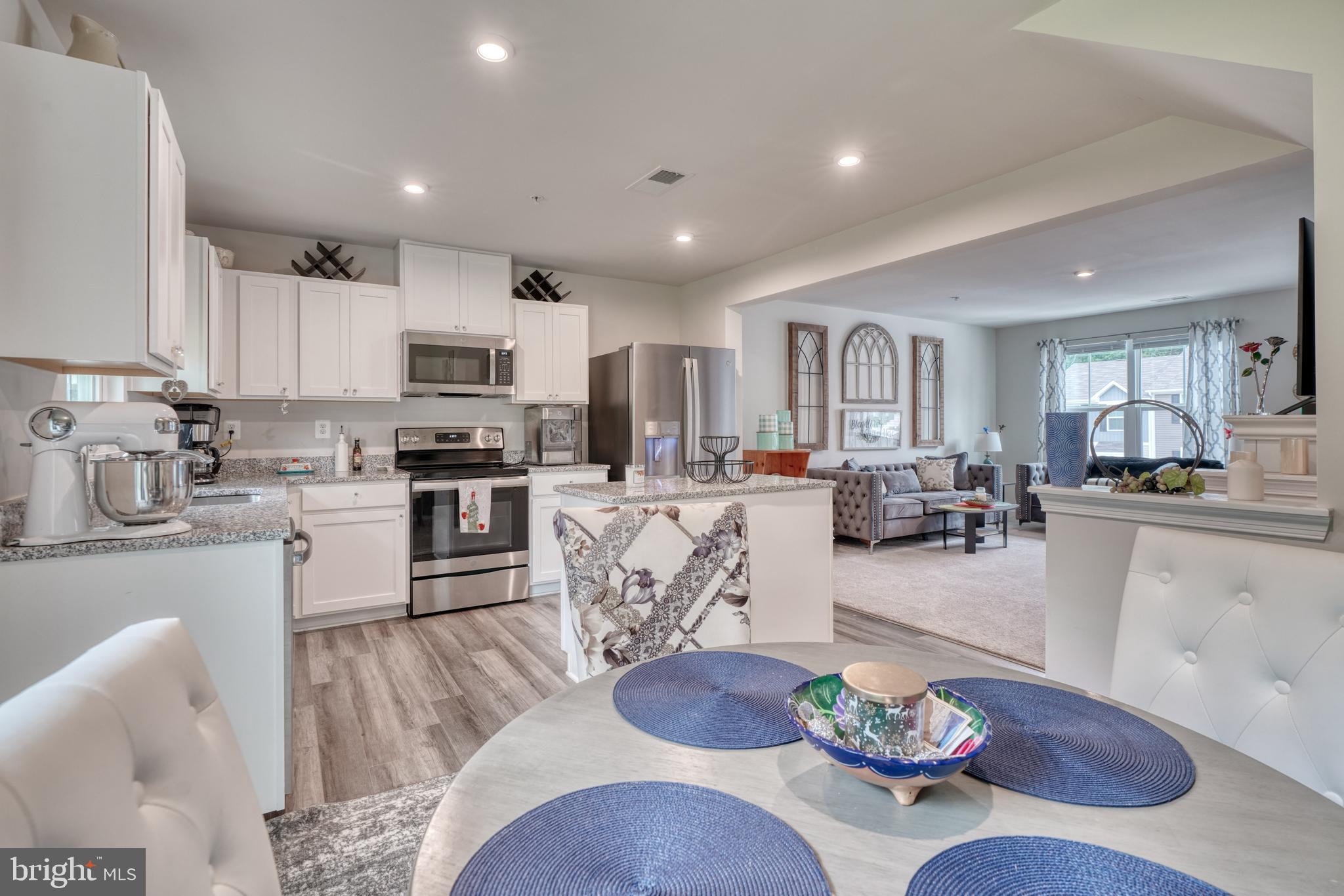 CHESAPEAKE CLUB - Residential