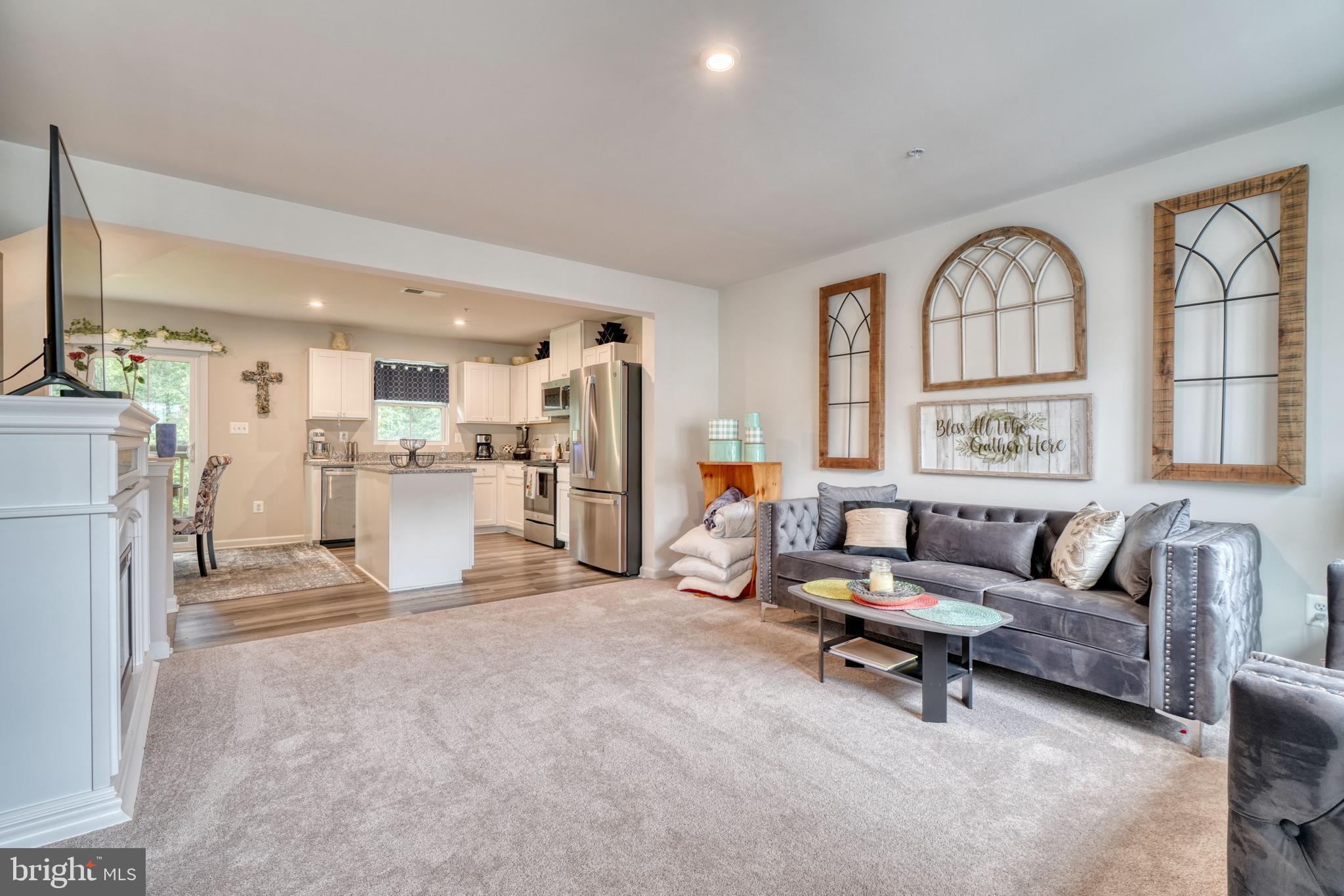 CHESAPEAKE CLUB - Residential