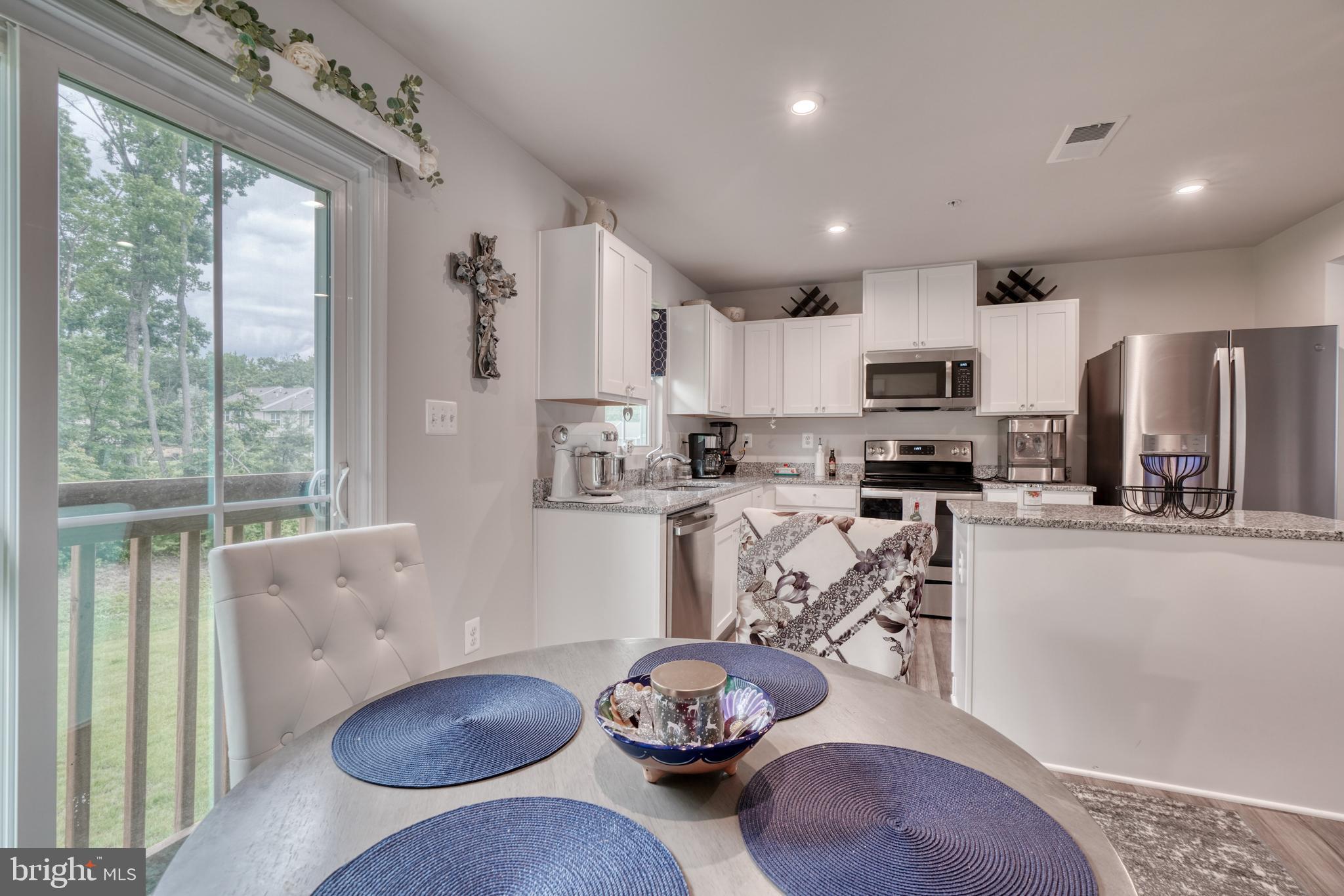 CHESAPEAKE CLUB - Residential