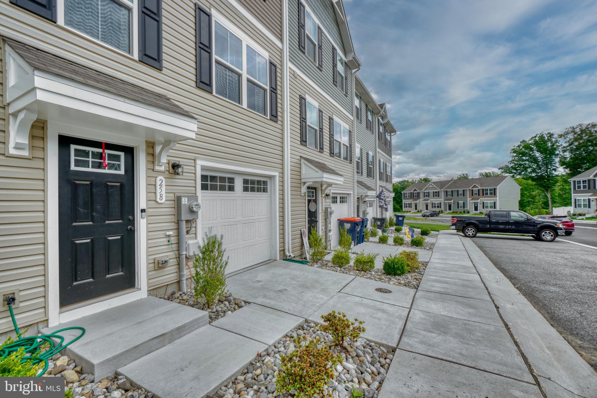 CHESAPEAKE CLUB - Residential