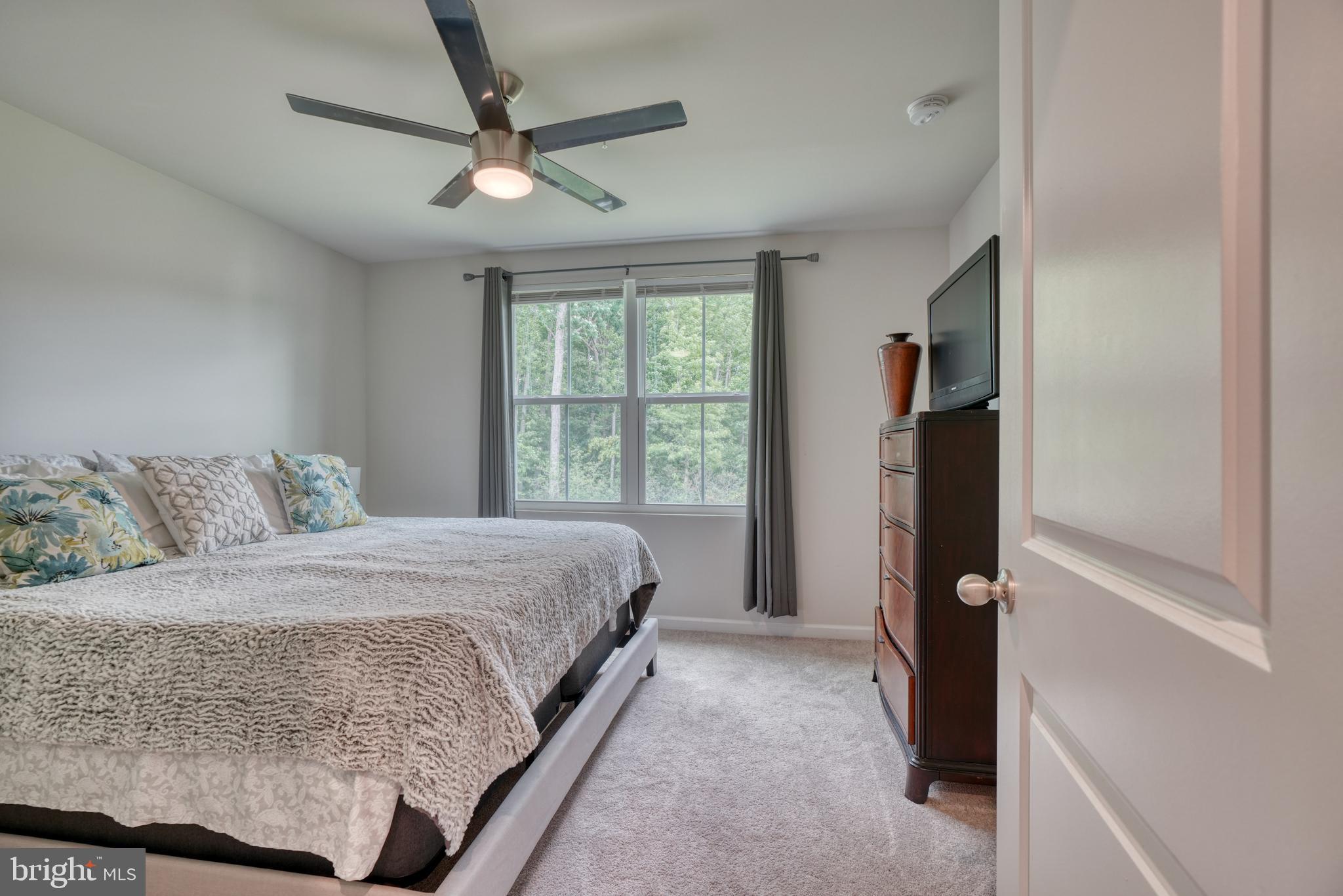 CHESAPEAKE CLUB - Residential