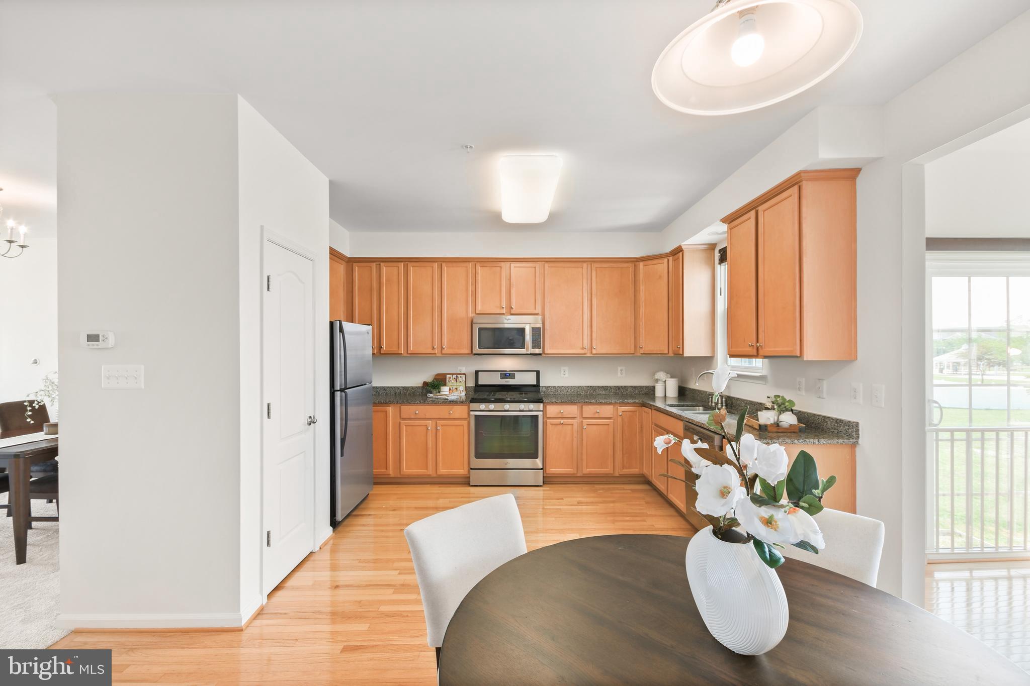 COLLEGIATE ACRES - Residential