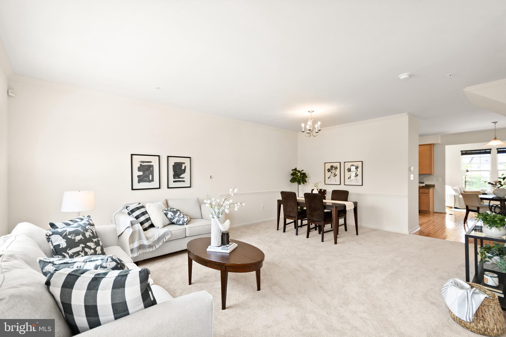 COLLEGIATE ACRES - Residential