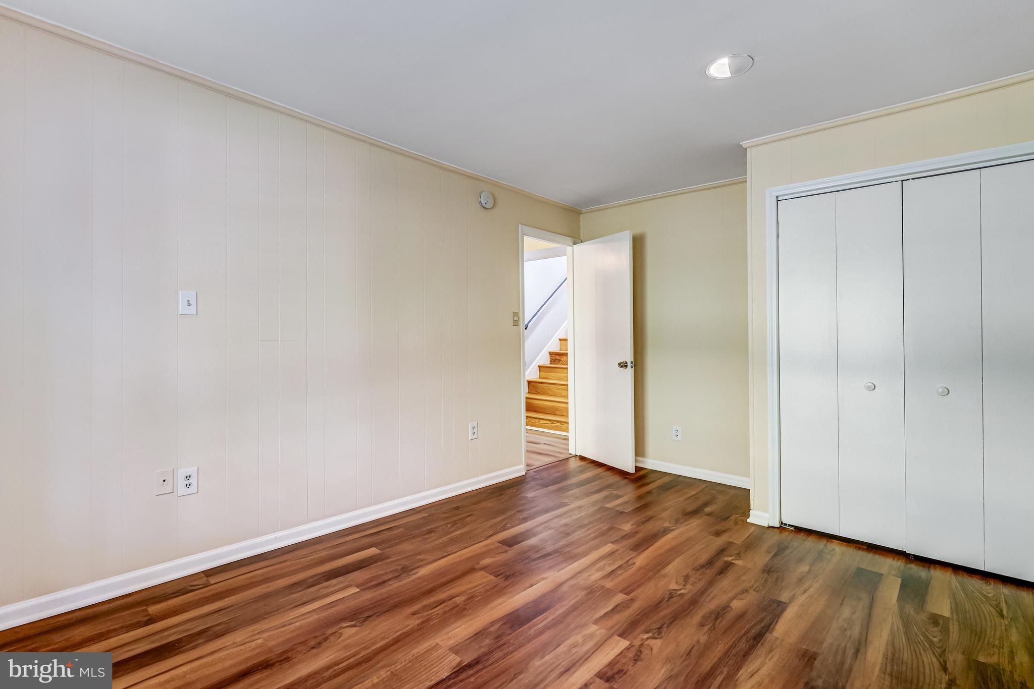 WOODLEIGH WOODS - Residential Lease