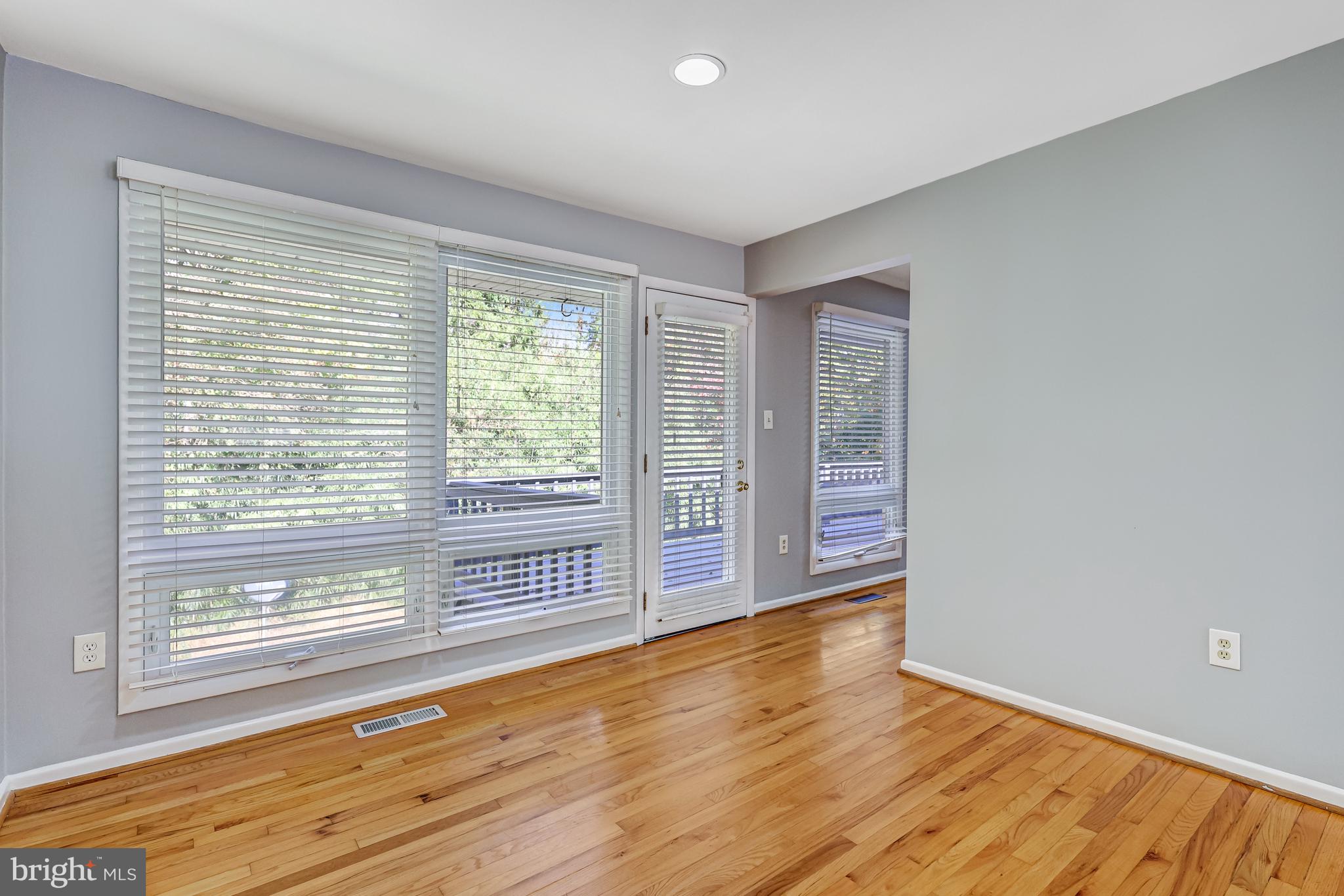 WOODLEIGH WOODS - Residential Lease