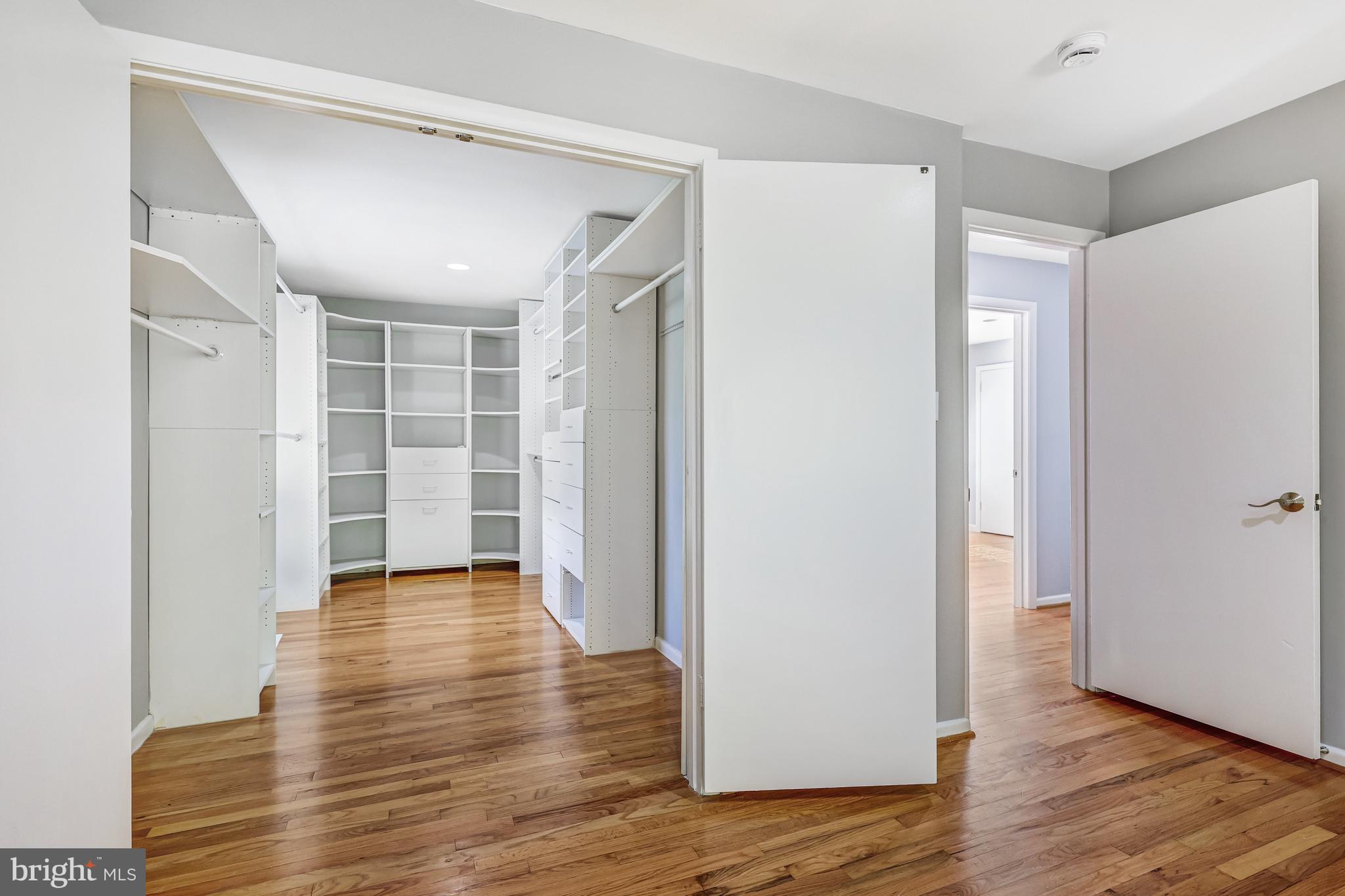 WOODLEIGH WOODS - Residential Lease