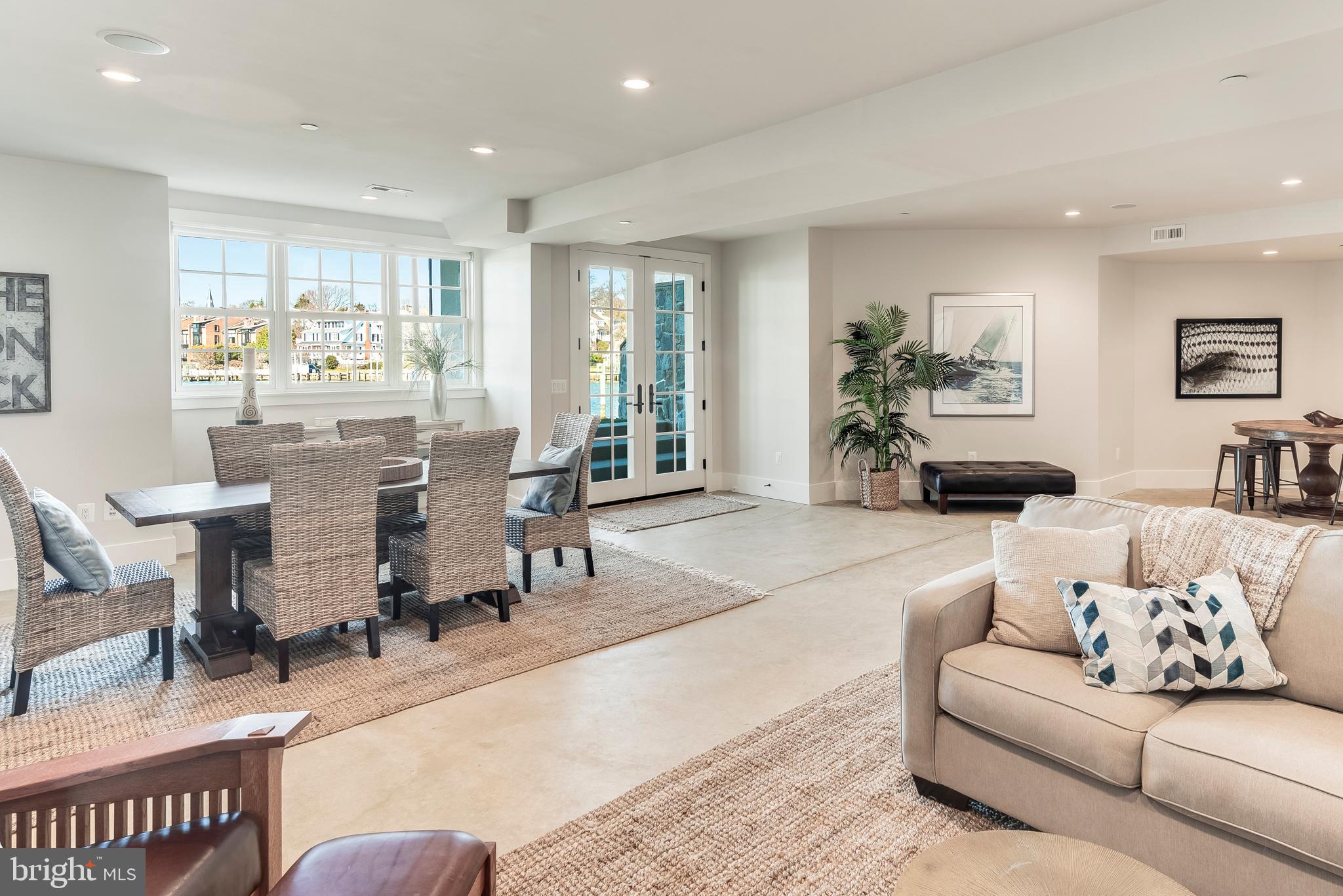 EASTPORT - Residential