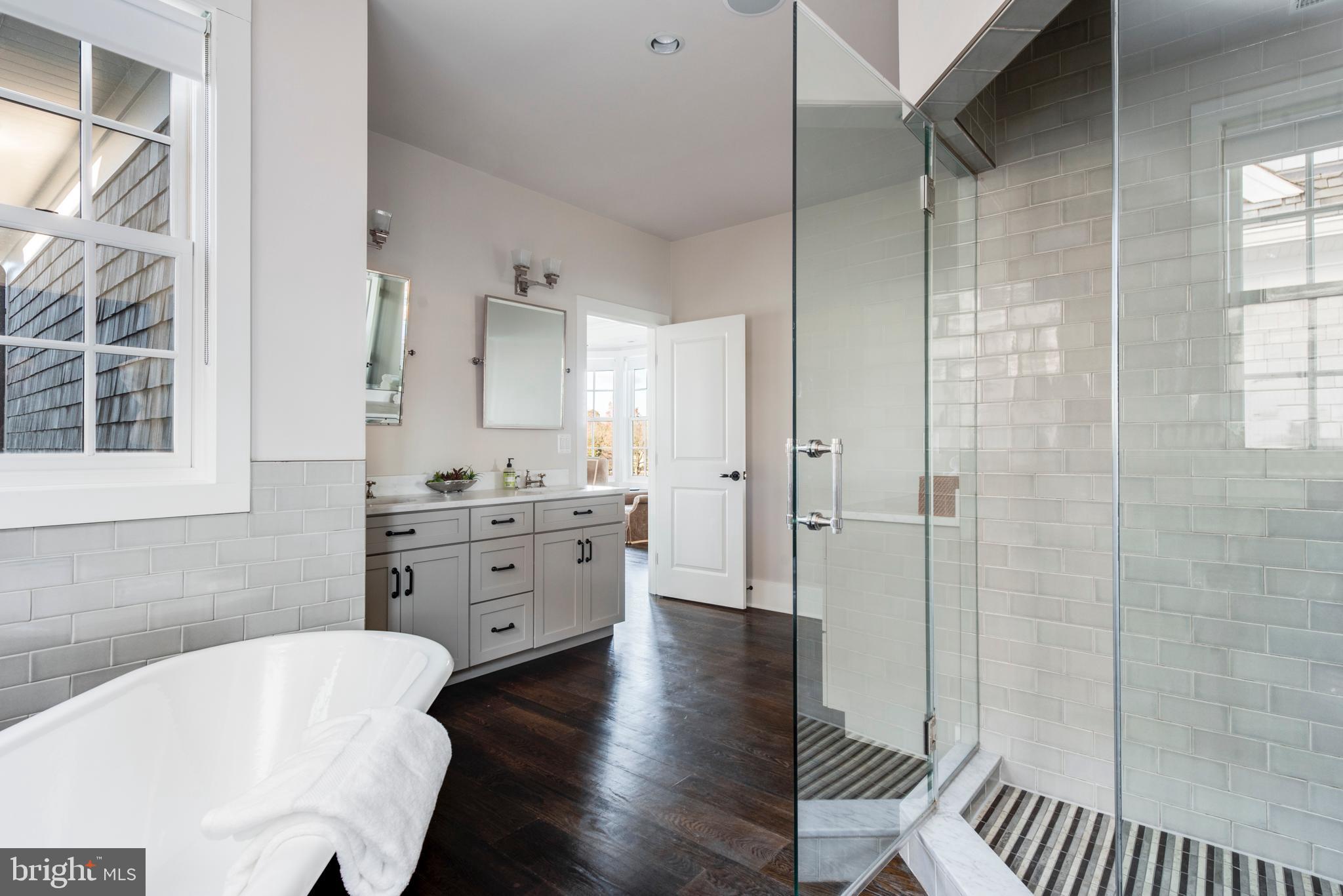 EASTPORT - Residential