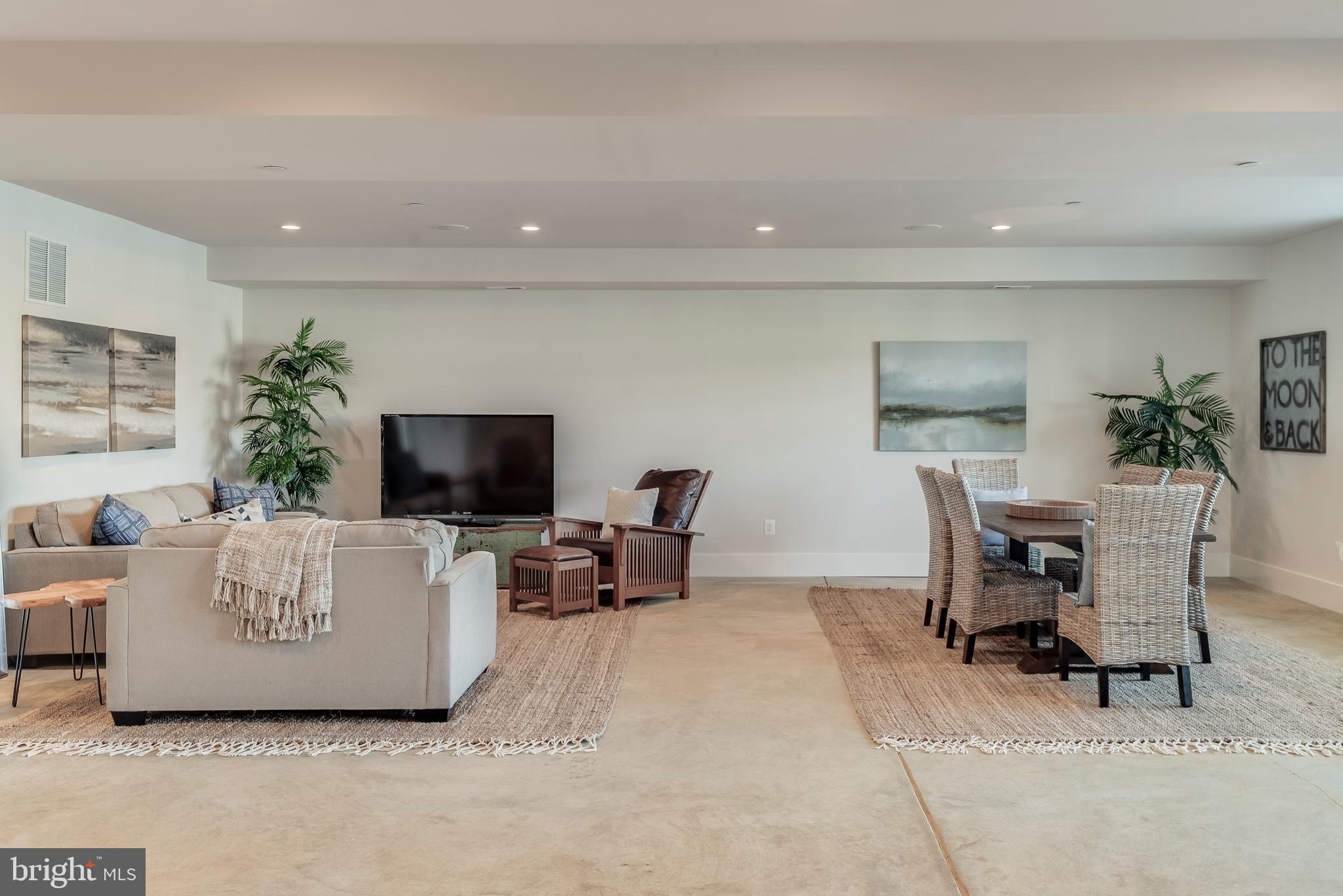 EASTPORT - Residential