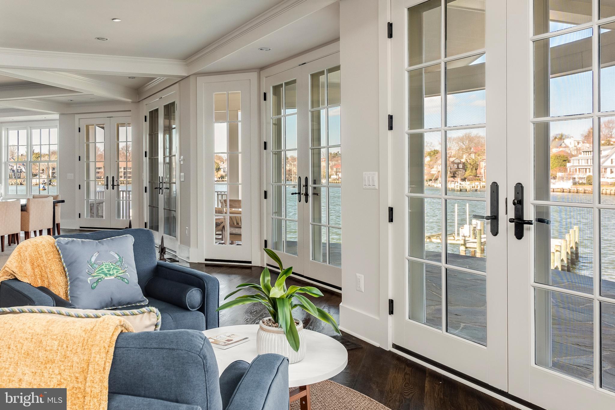 EASTPORT - Residential