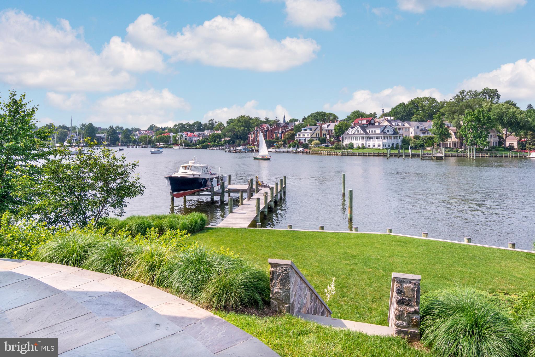 EASTPORT - Residential