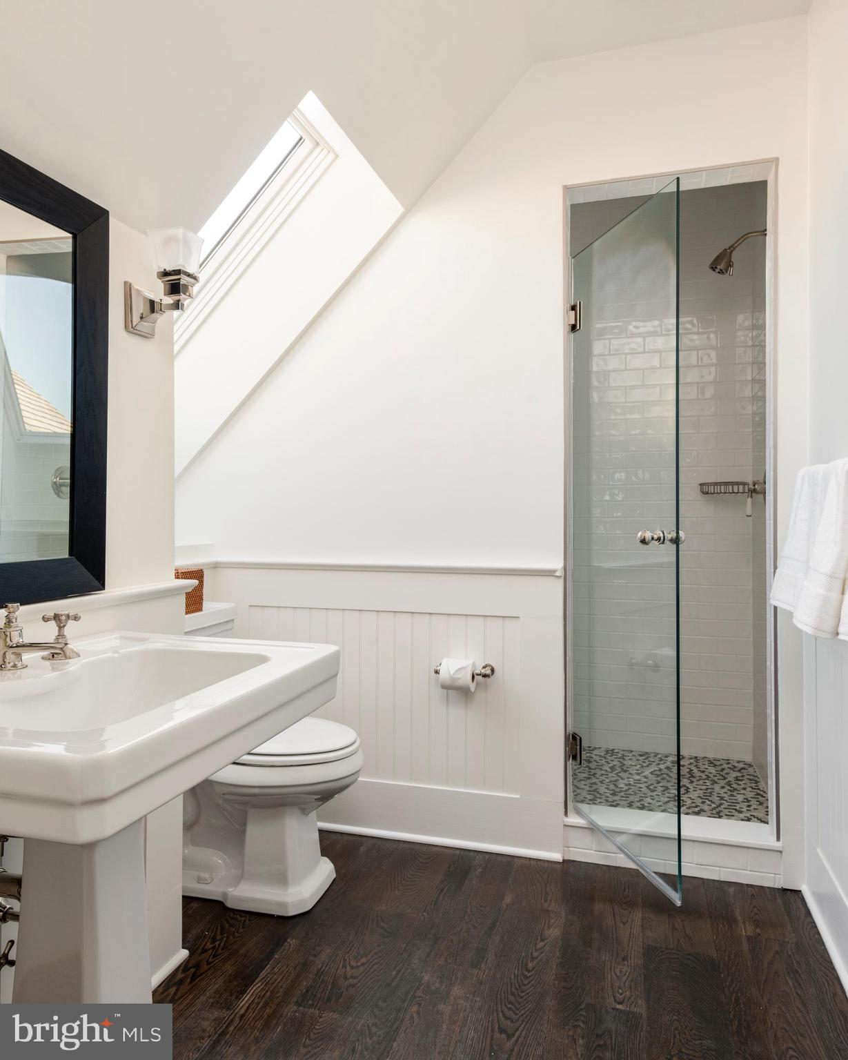 EASTPORT - Residential