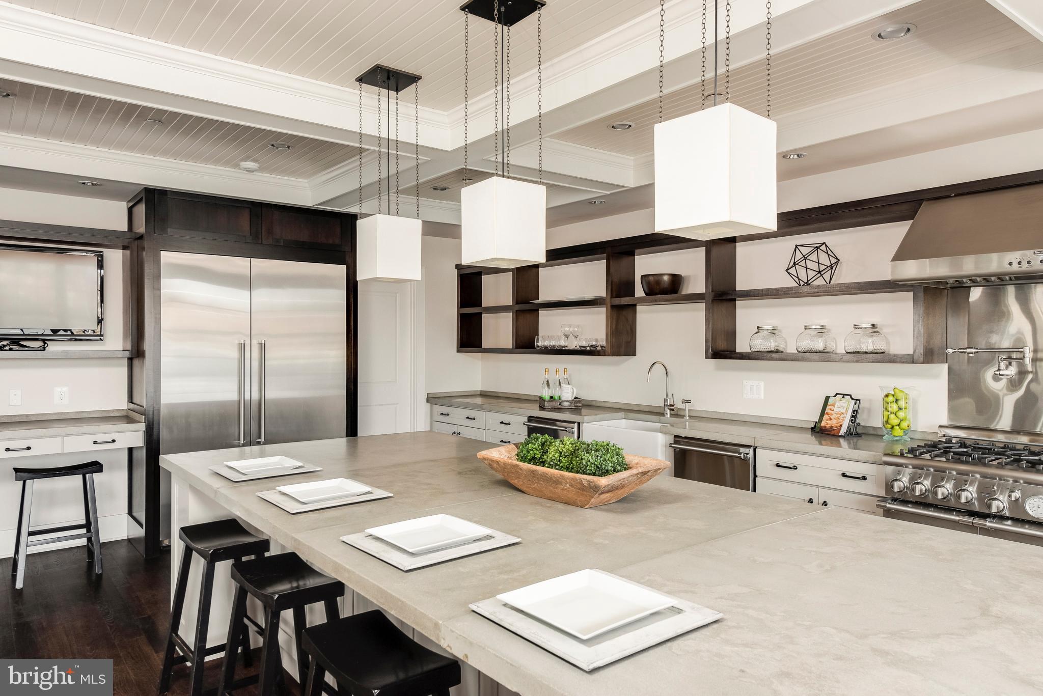 EASTPORT - Residential