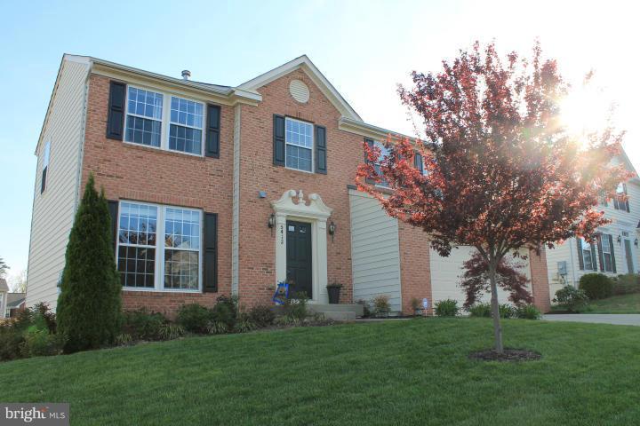 THE FALLS AT LEE'S PARKE - Residential