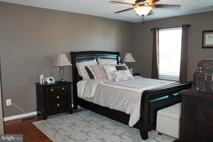 THE FALLS AT LEE'S PARKE - Residential