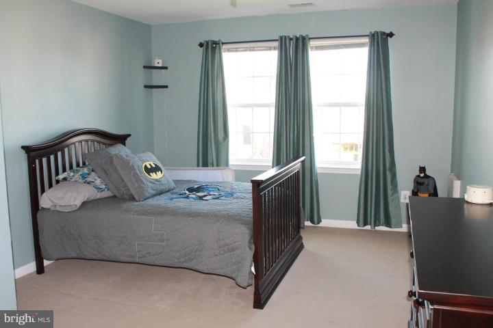 THE FALLS AT LEE'S PARKE - Residential