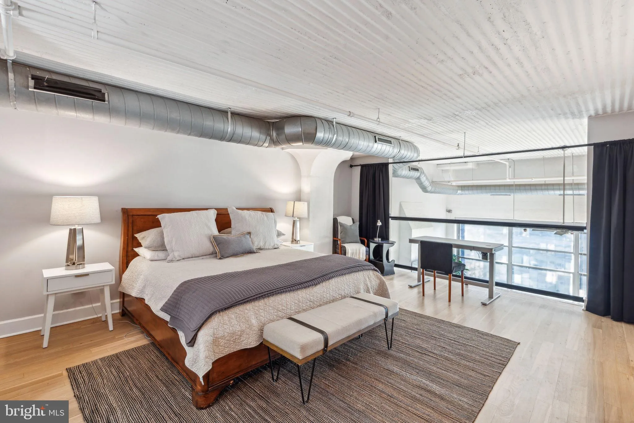 Philadelphia, Pennsylvania 19103, United States, 2 Bedrooms Bedrooms, ,2 BathroomsBathrooms,Residential,Pending,76716