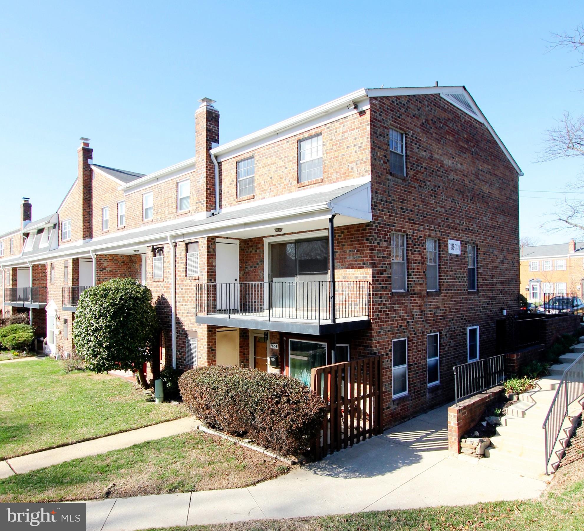 CHARLESTOWNE VILLAGE - Residential