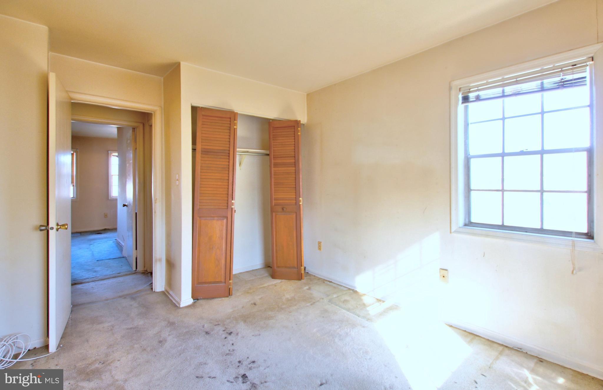 CHARLESTOWNE VILLAGE - Residential