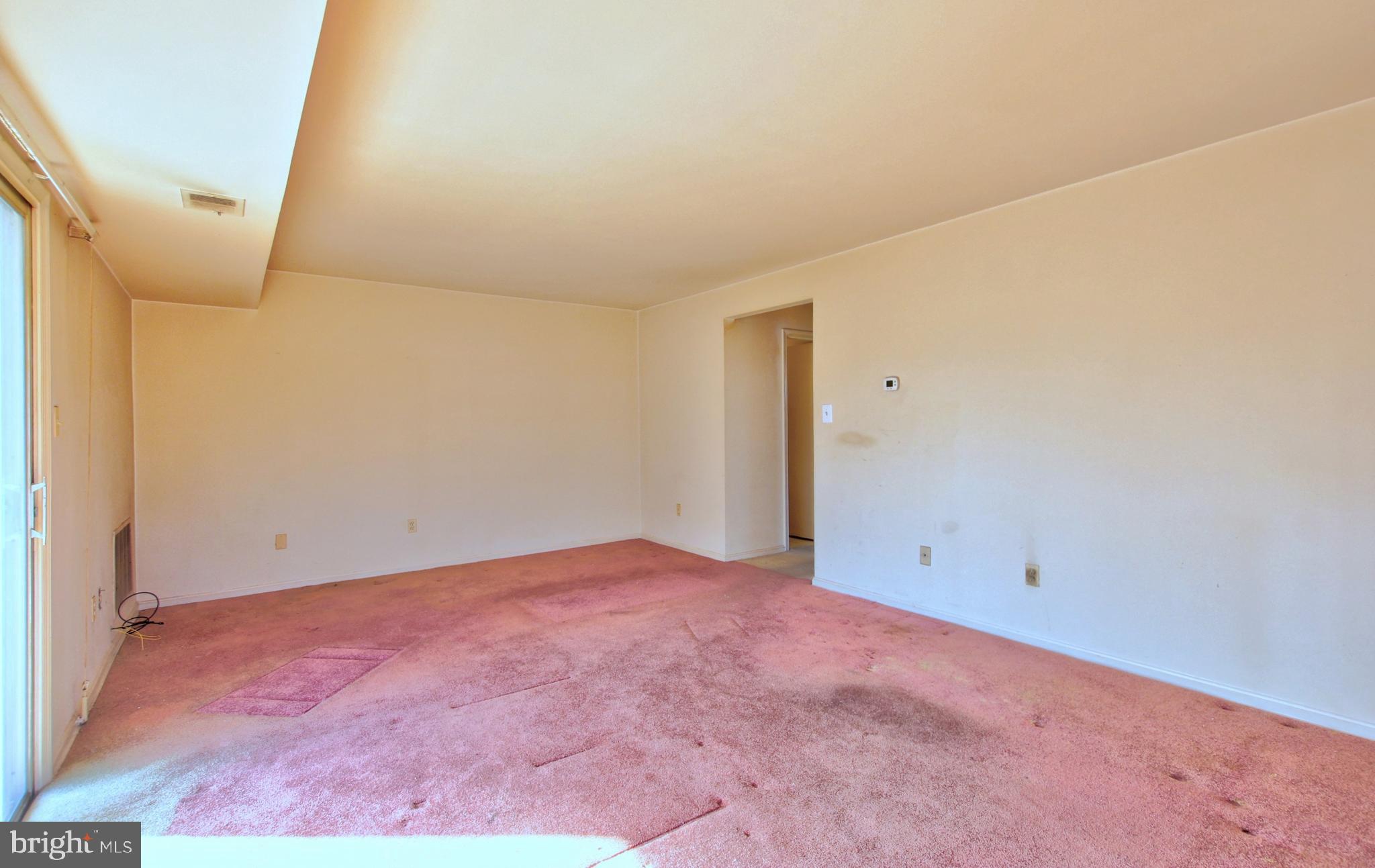 CHARLESTOWNE VILLAGE - Residential