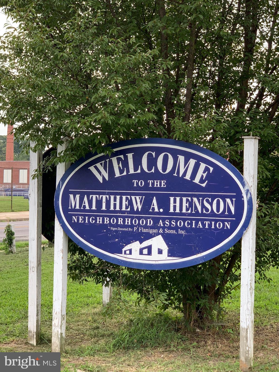 EASTERWOOD - Residential Lease