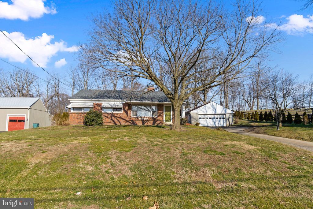 Photo of 891 WINTER HILL RD, STRASBURG, PA 17579 (MLS # PALA2030256)