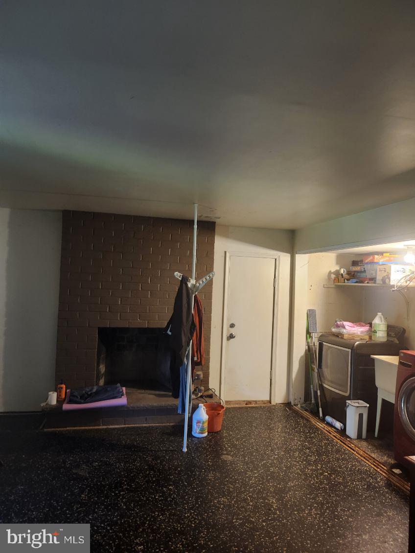 GLEN VIEW PARK - Residential