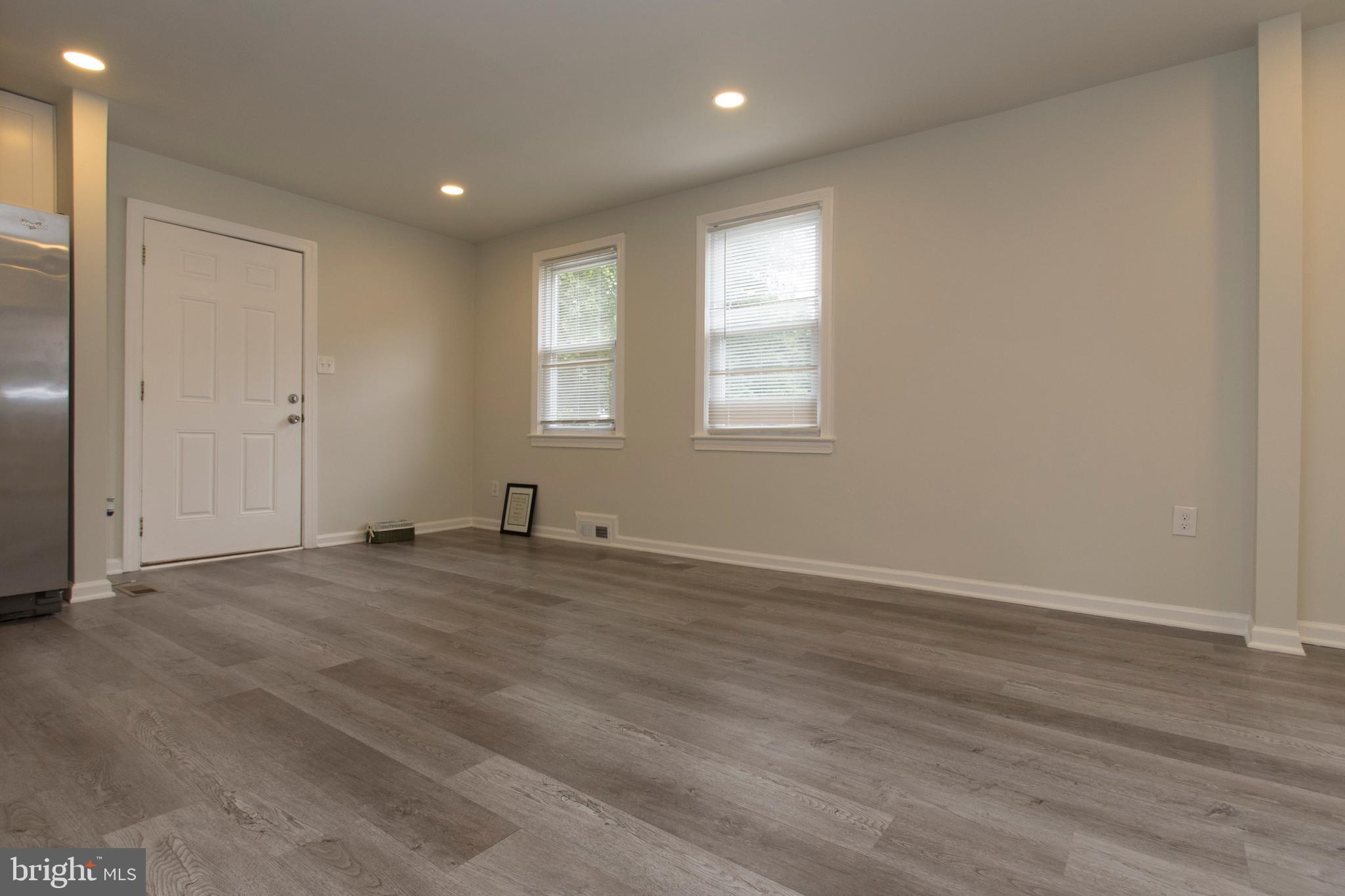 ROCKCREST - Residential