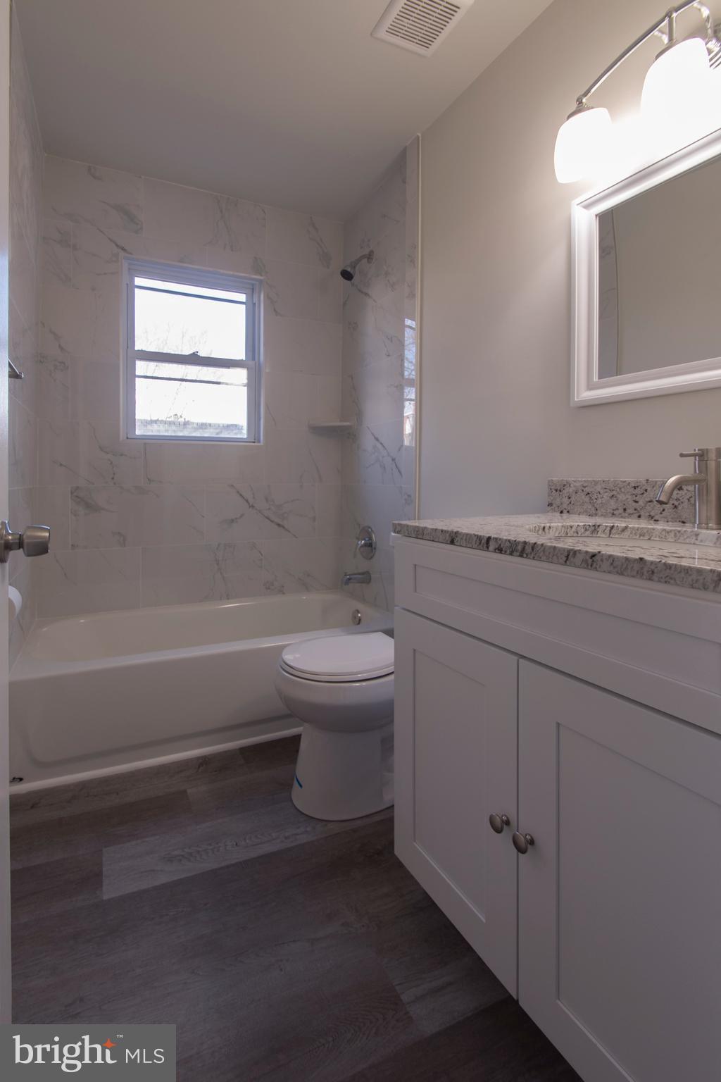 ROCKCREST - Residential