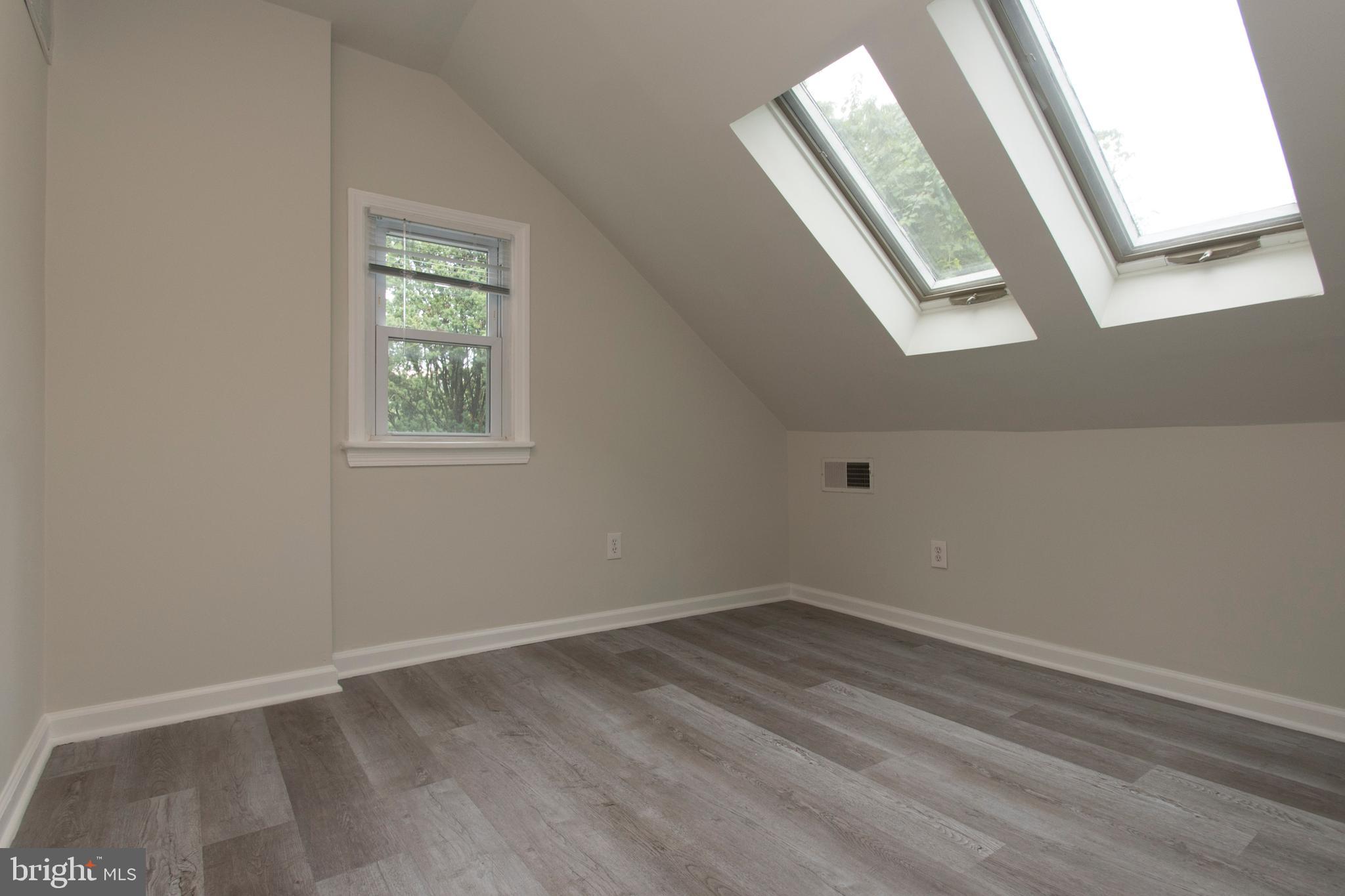 ROCKCREST - Residential