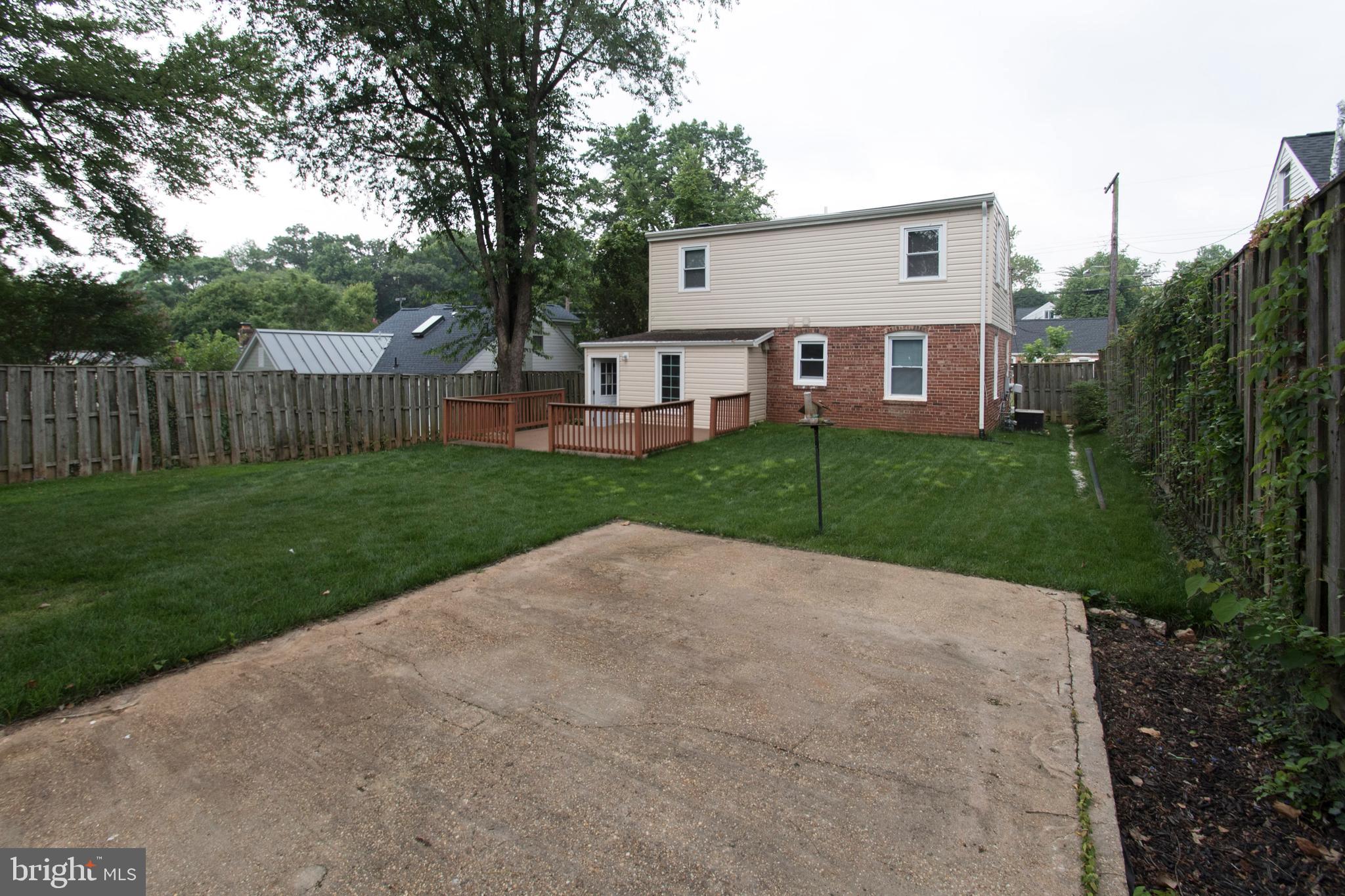 ROCKCREST - Residential