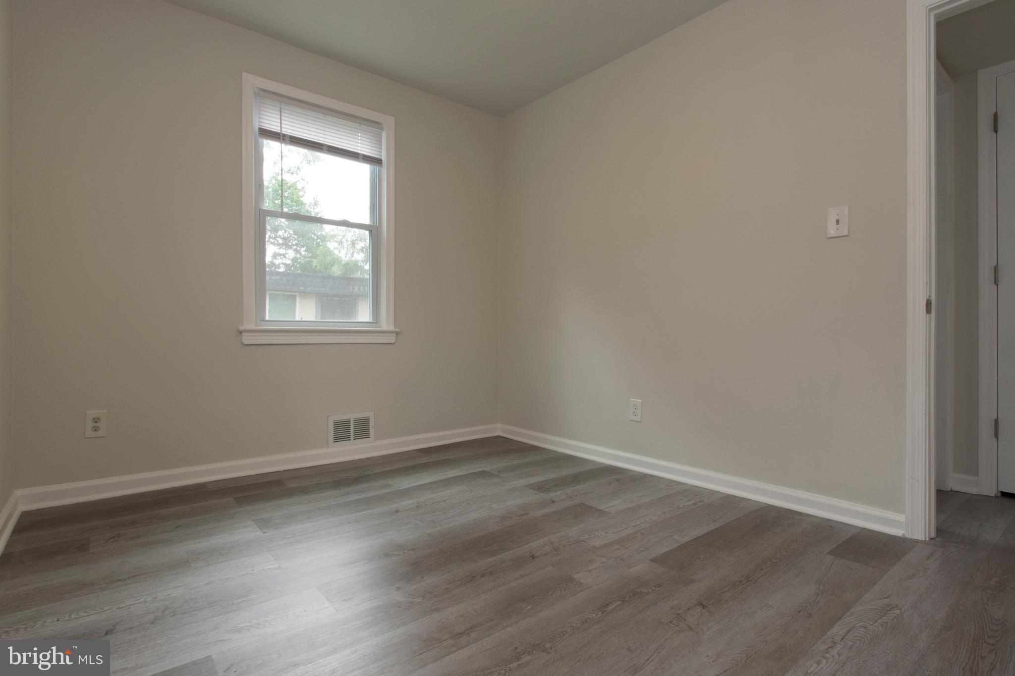 ROCKCREST - Residential