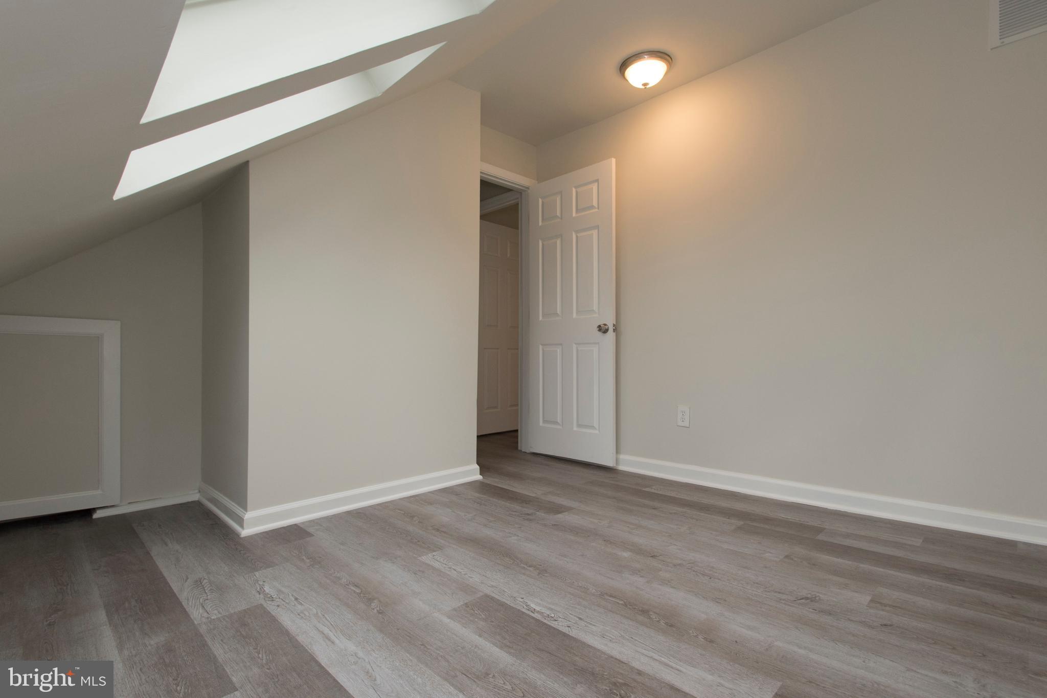 ROCKCREST - Residential