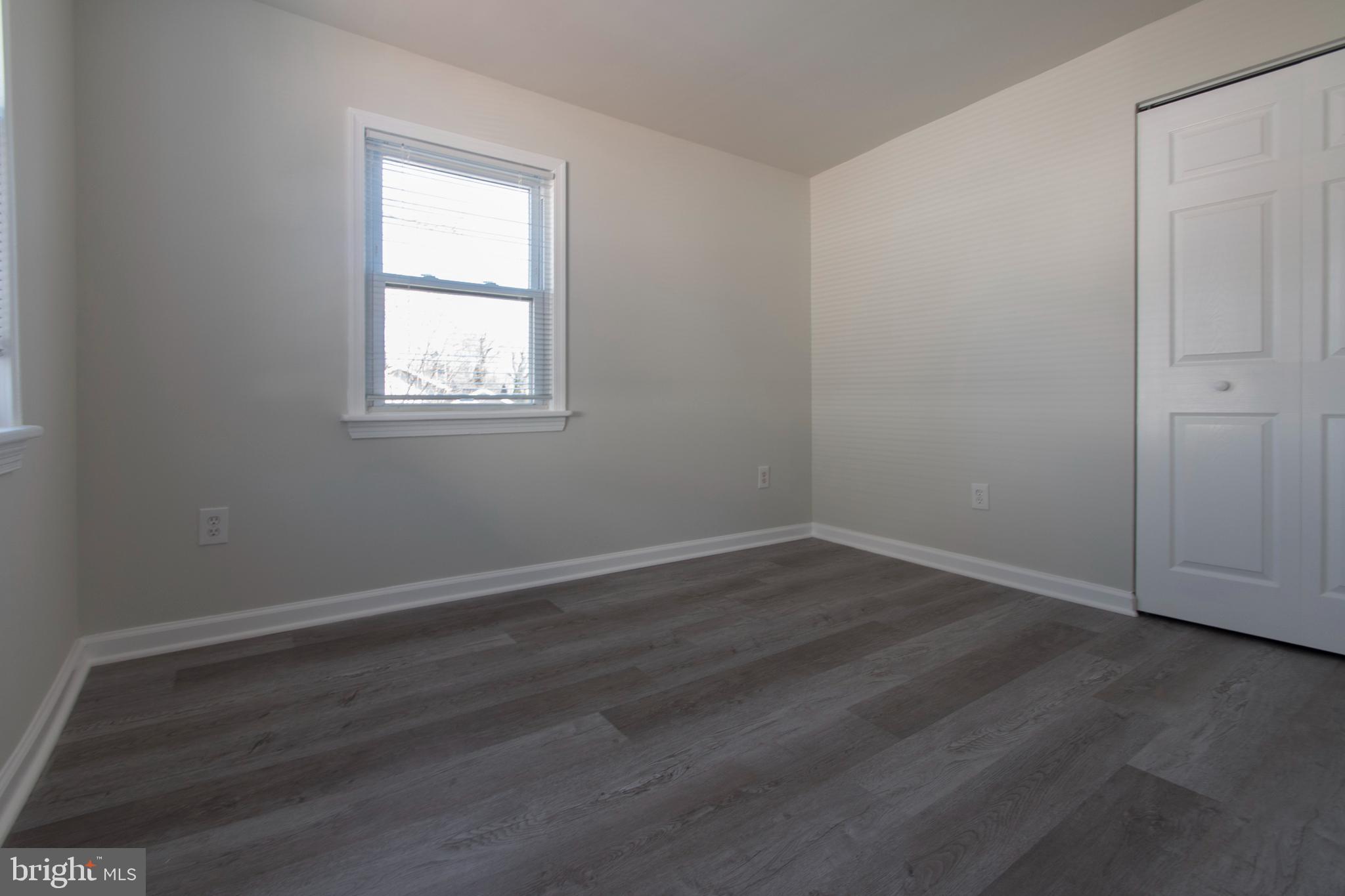 ROCKCREST - Residential