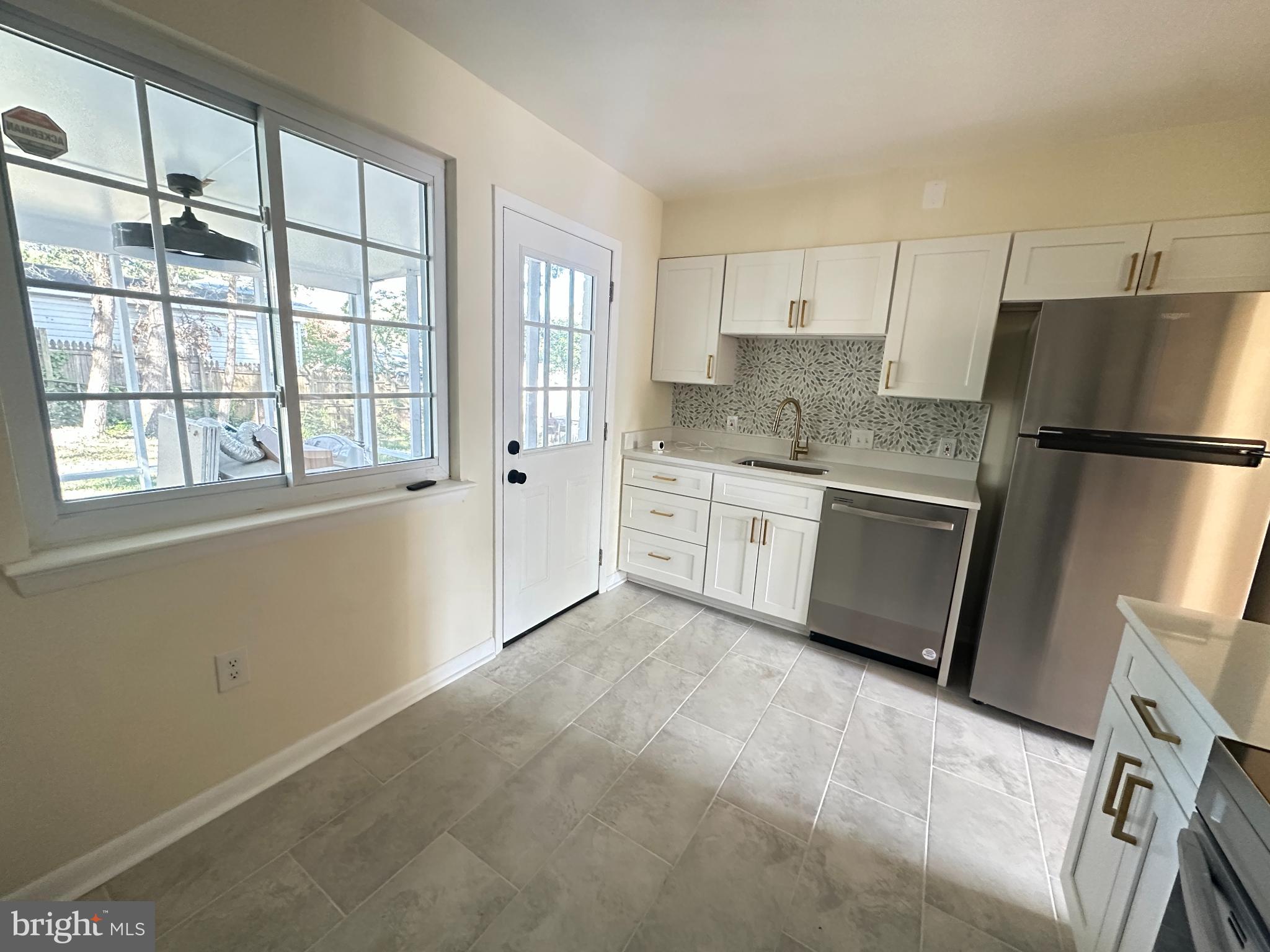 FRANKLIN VALE - Residential Lease