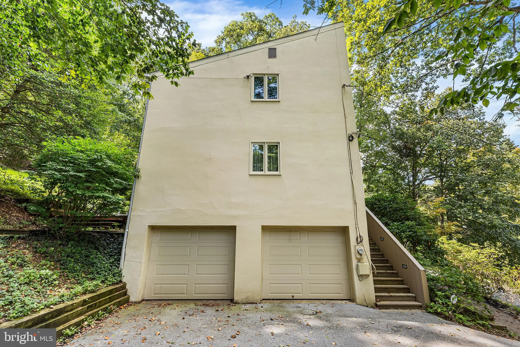 Gulph Mills, Pennsylvania 19428, United States, 3 Bedrooms Bedrooms, ,3 BathroomsBathrooms,Residential,Contingent,209918