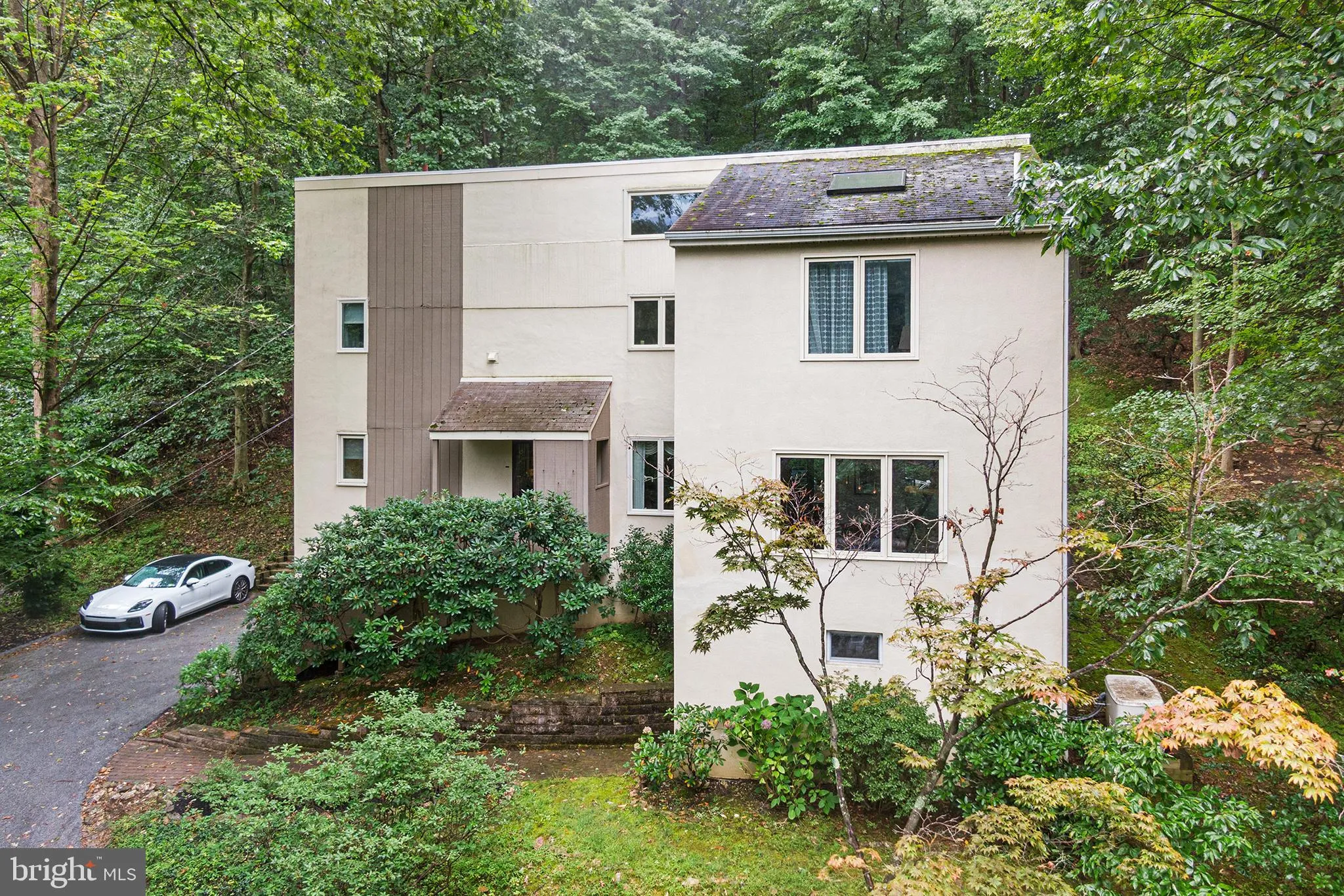 Gulph Mills, Pennsylvania 19428, United States, 3 Bedrooms Bedrooms, ,3 BathroomsBathrooms,Residential,Contingent,209918