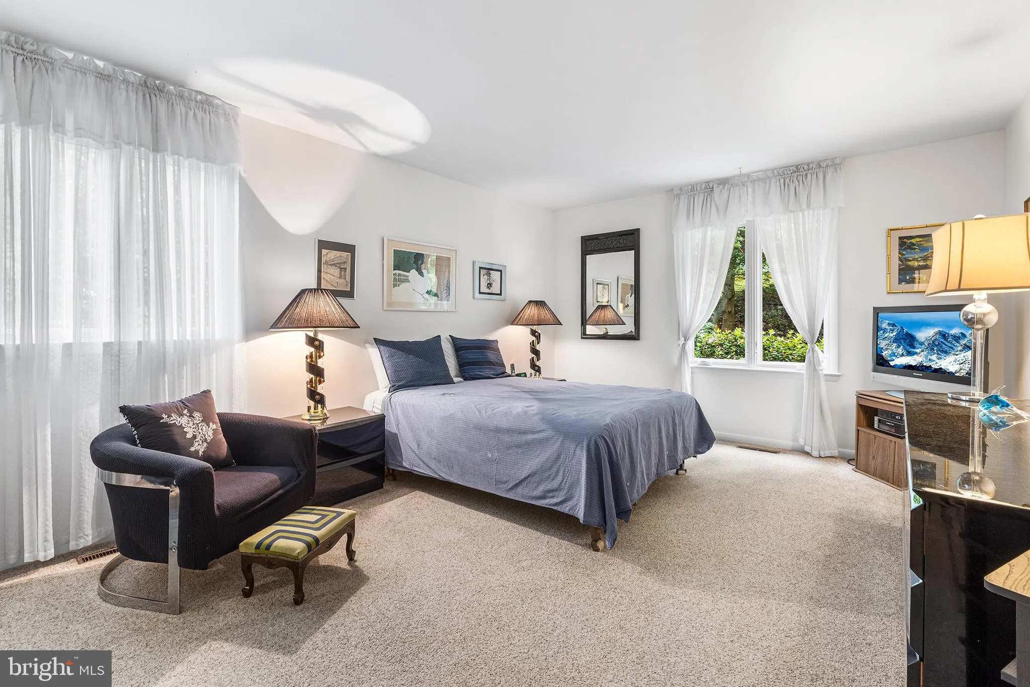 Gulph Mills, Pennsylvania 19428, United States, 3 Bedrooms Bedrooms, ,3 BathroomsBathrooms,Residential,Contingent,209918